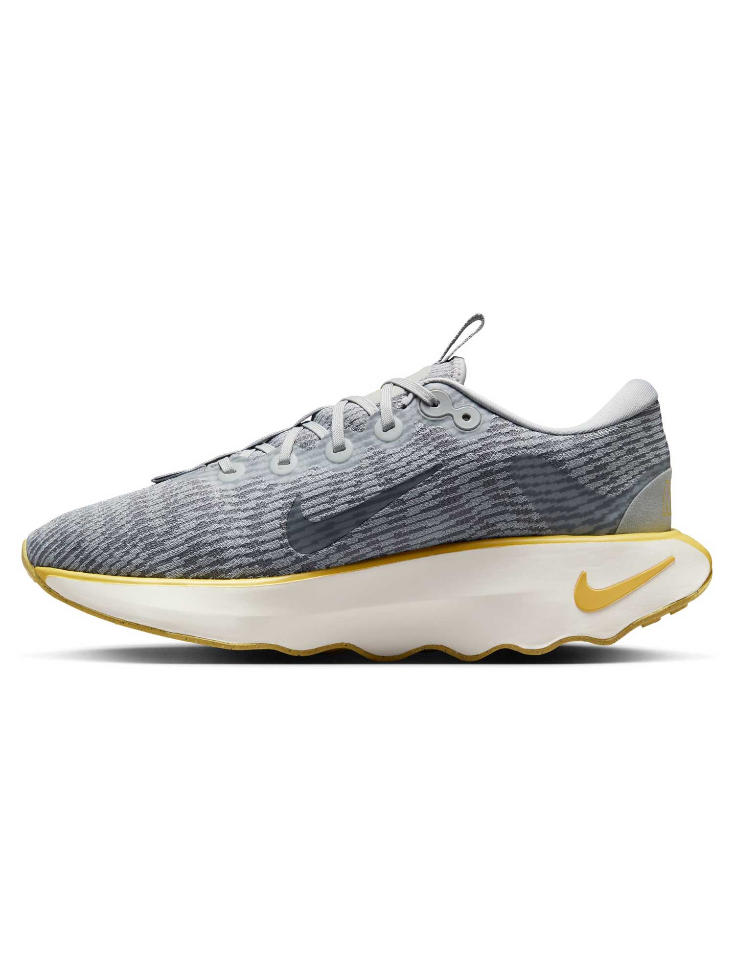 NIKE Обувки MOTIVA