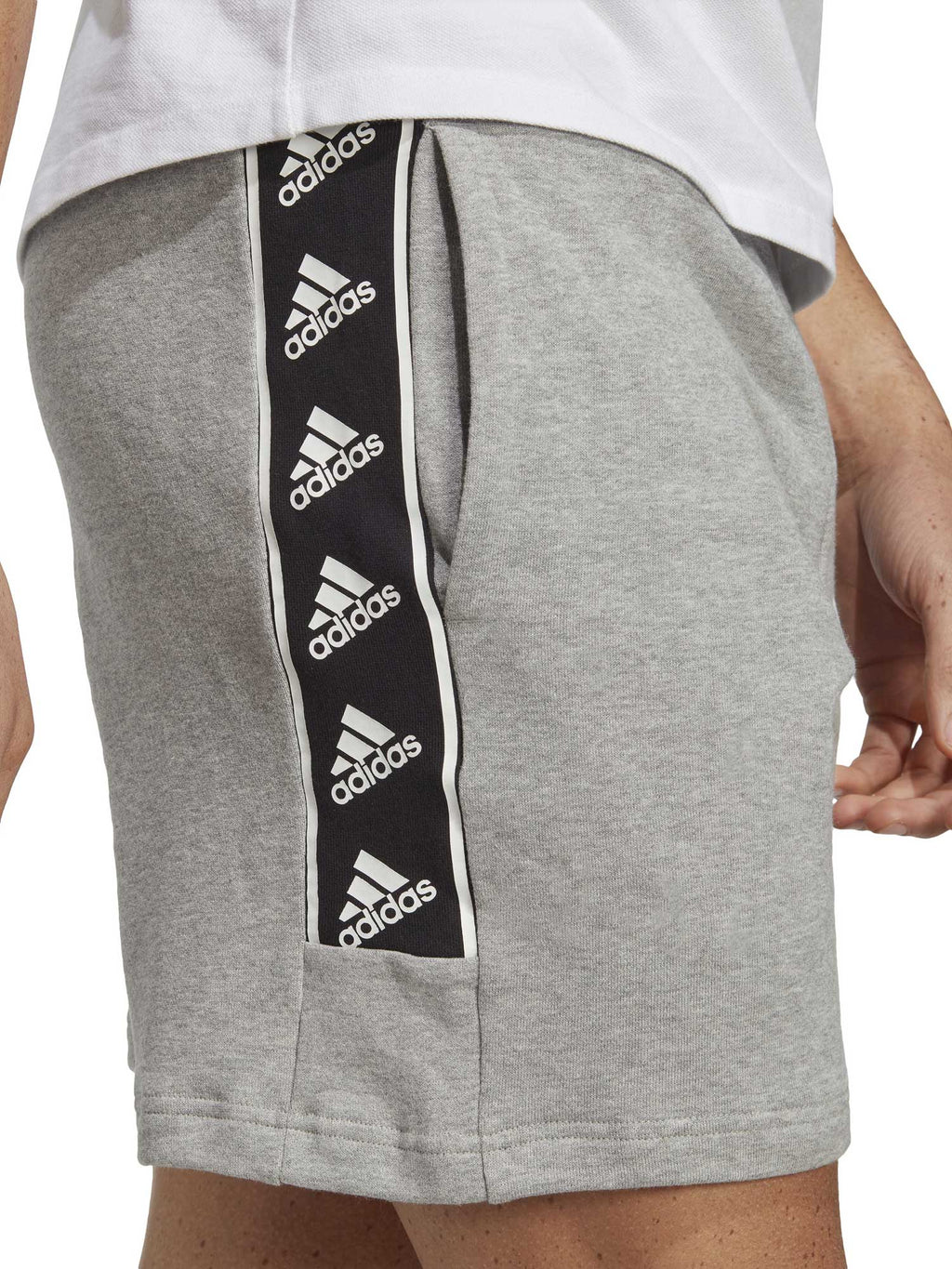 ADIDAS SPORTSWEAR Къси панталони Brandlove