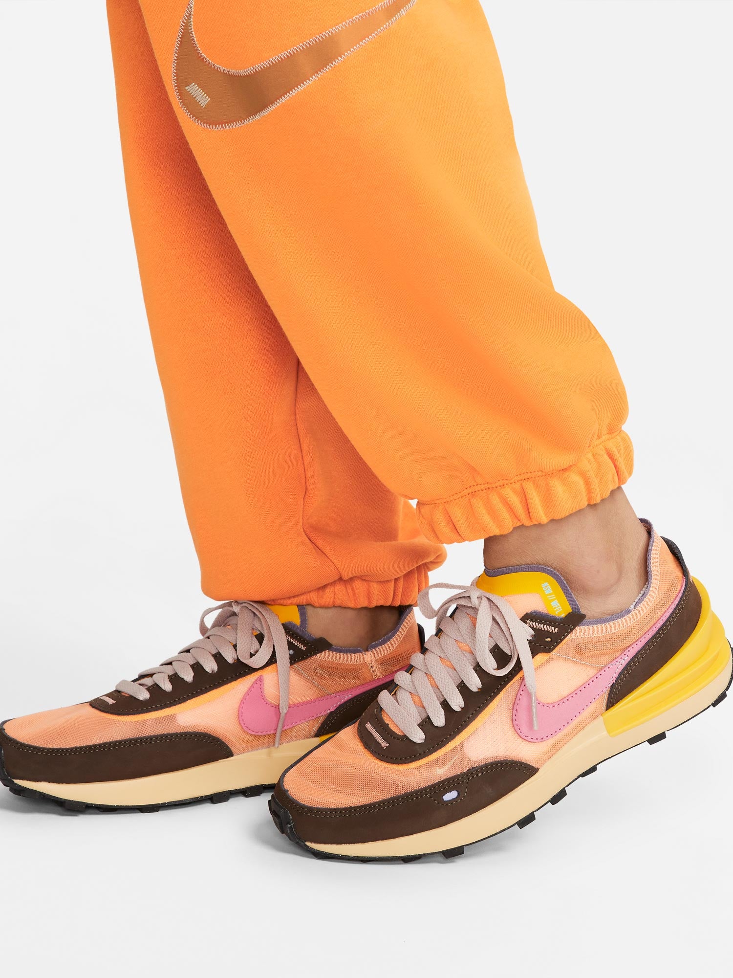 NIKE Спортно долнище W SWSH FLC HR