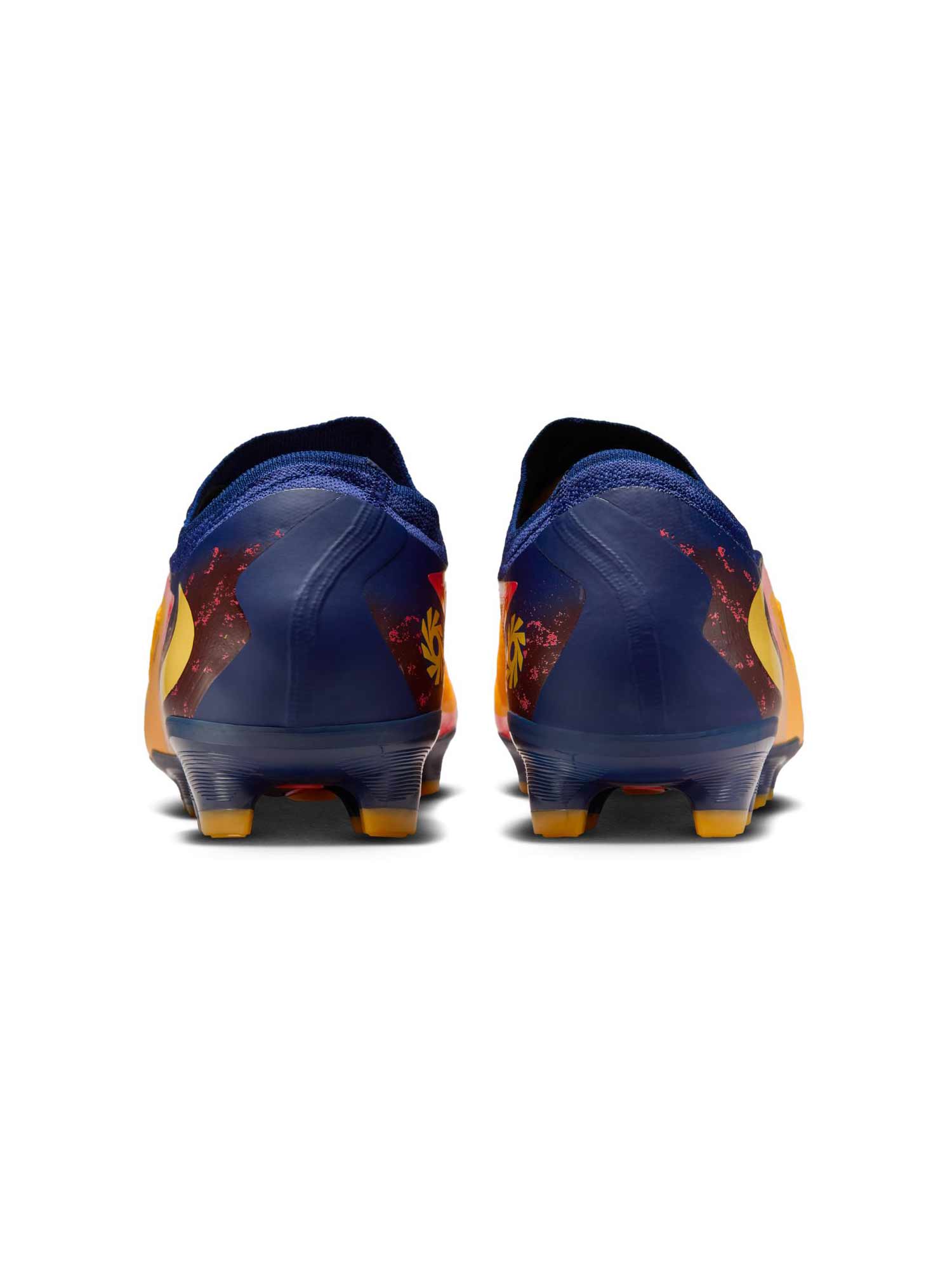 NIKE Обувки PHANTOM 6 LOW PRO FG Erling Haaland