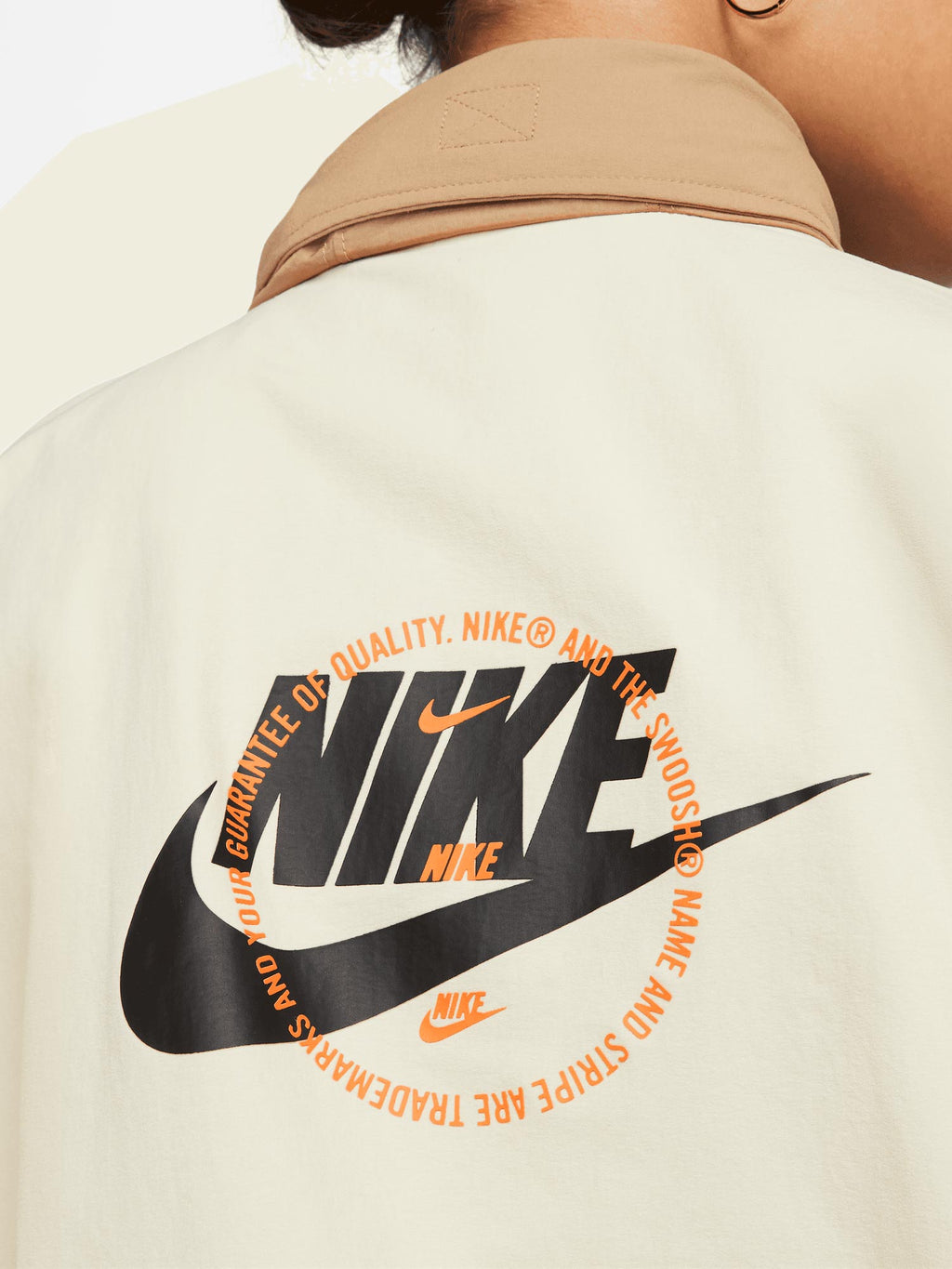 NIKE Анорак W JKT REV HZ LW SU