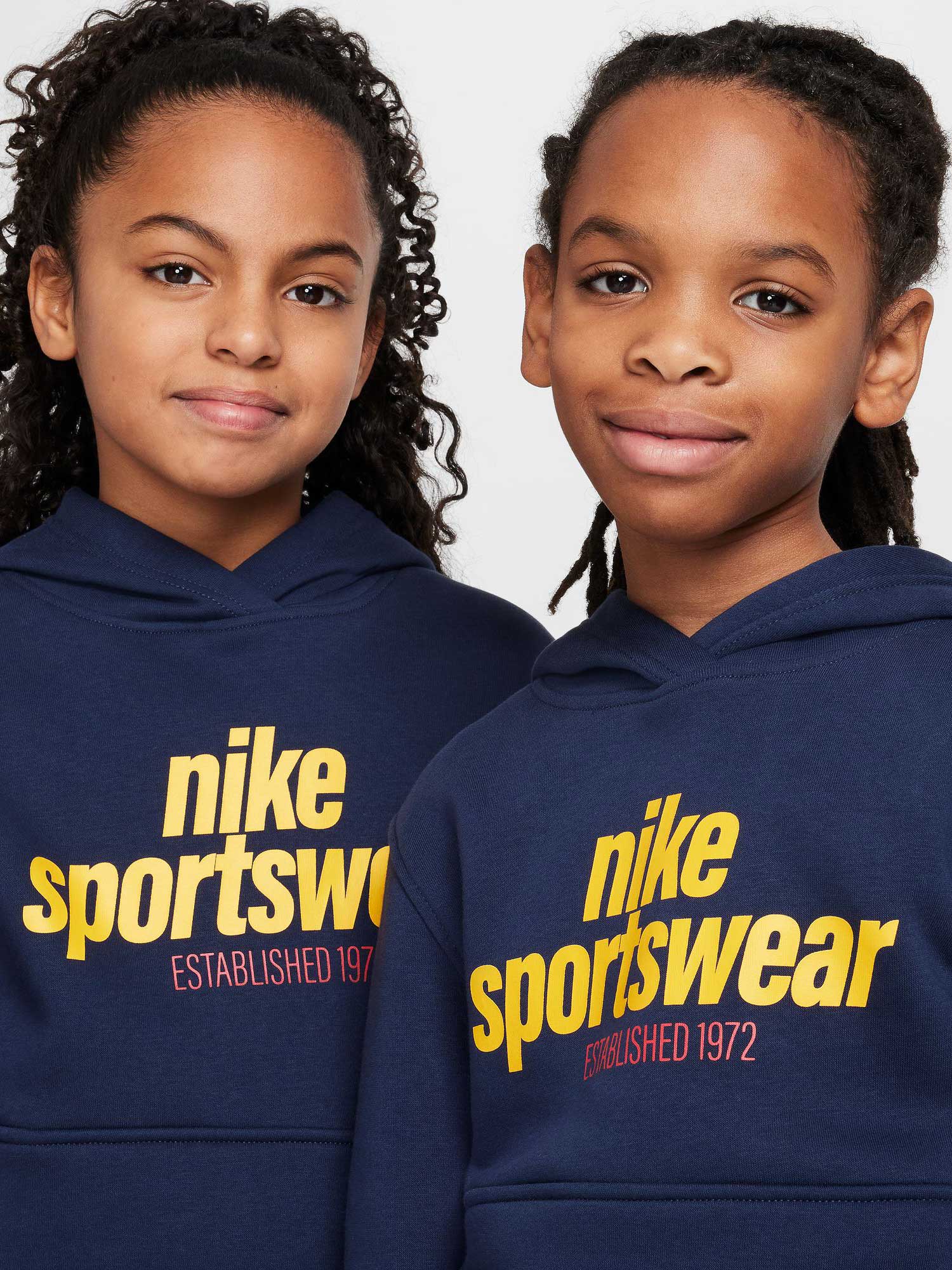 NIKE Суитшърт K NSW CLUB FLC HDY FMLY -PD
