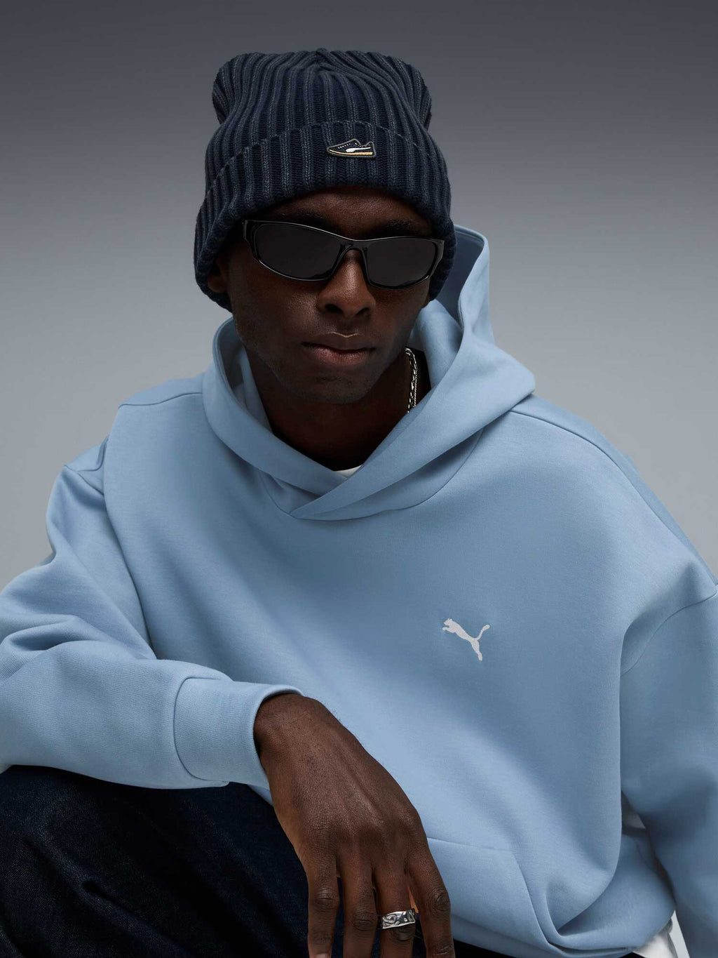 PUMA Шапка PREMIUM ESS Mid Crown Beanie