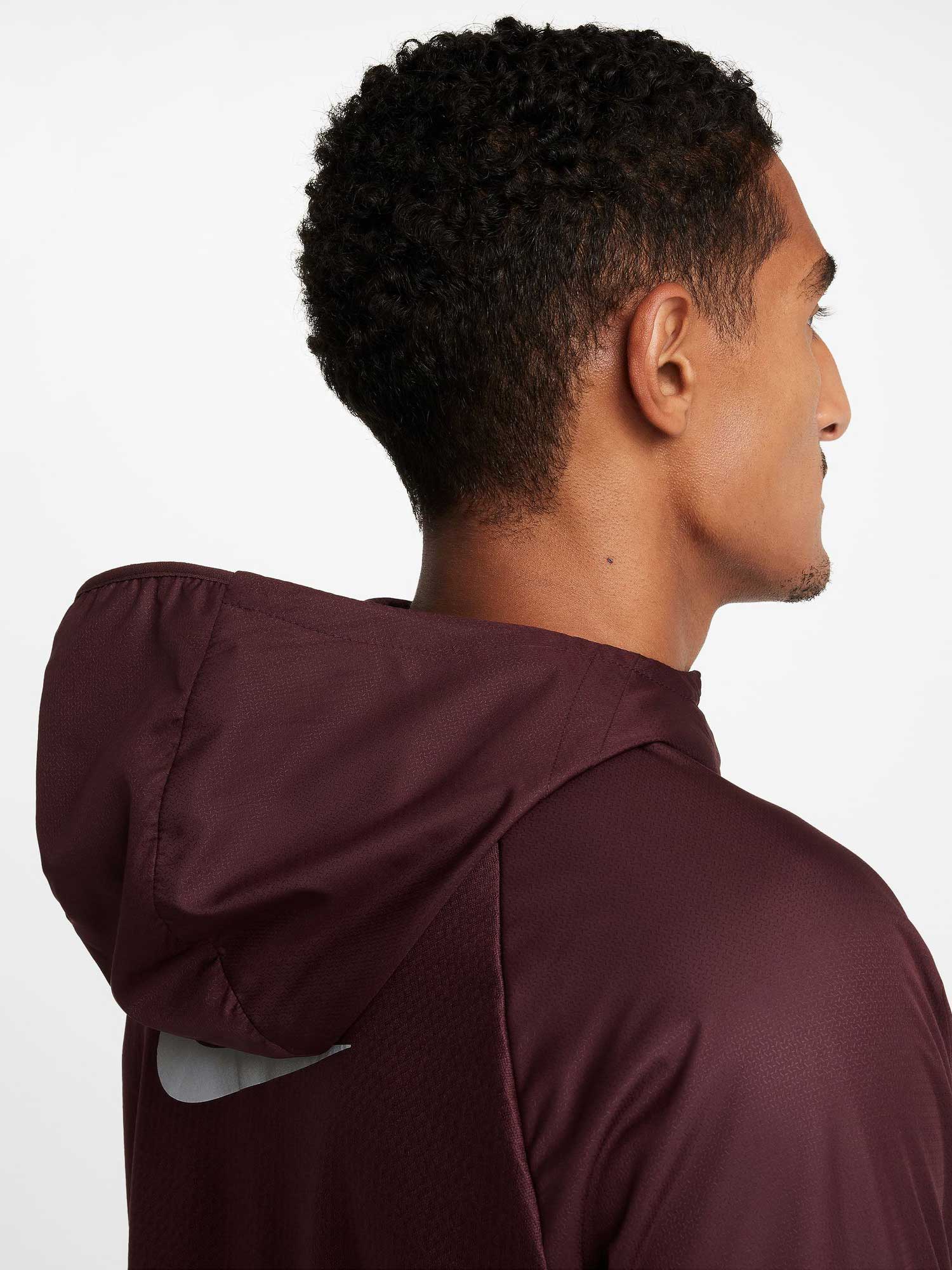 NIKE Ветровка M NK TF RPL SPHR MILER JKT WNT