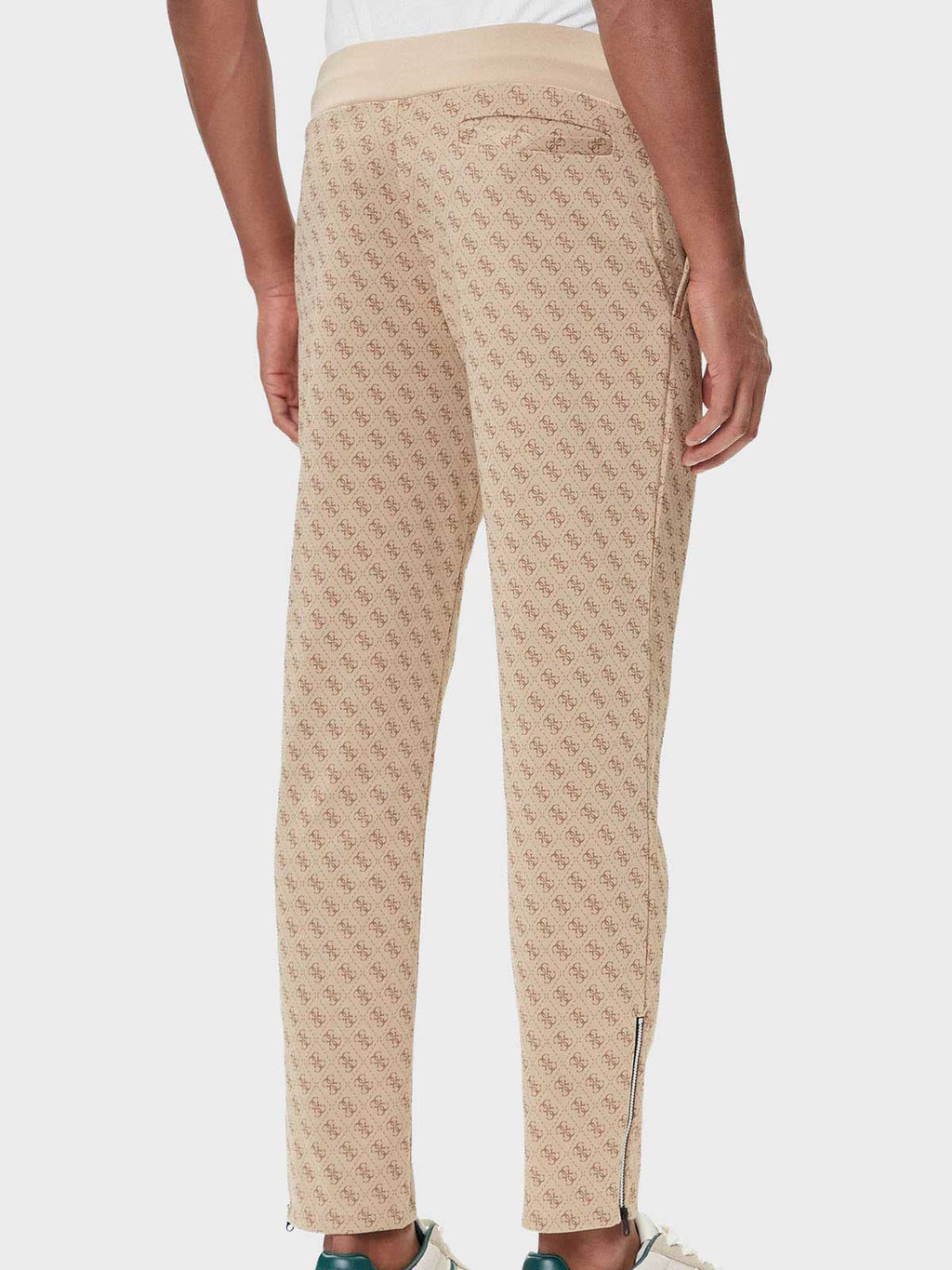 GUESS Спортно долнище KORBIN PANT
