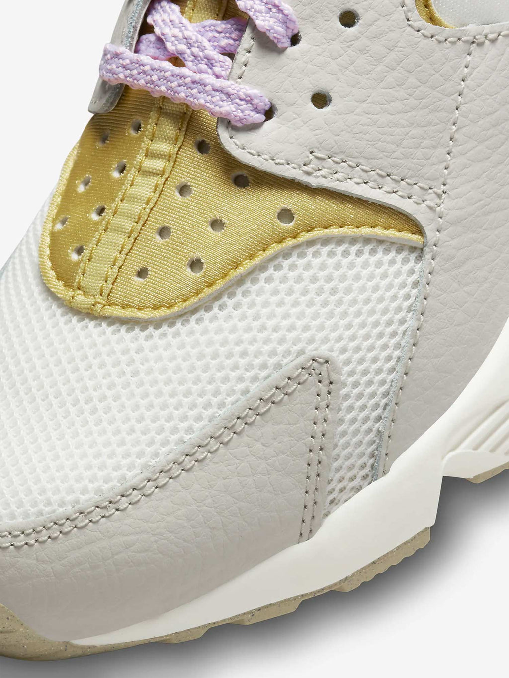 NIKE Обувки WMNS AIR HUARACHE