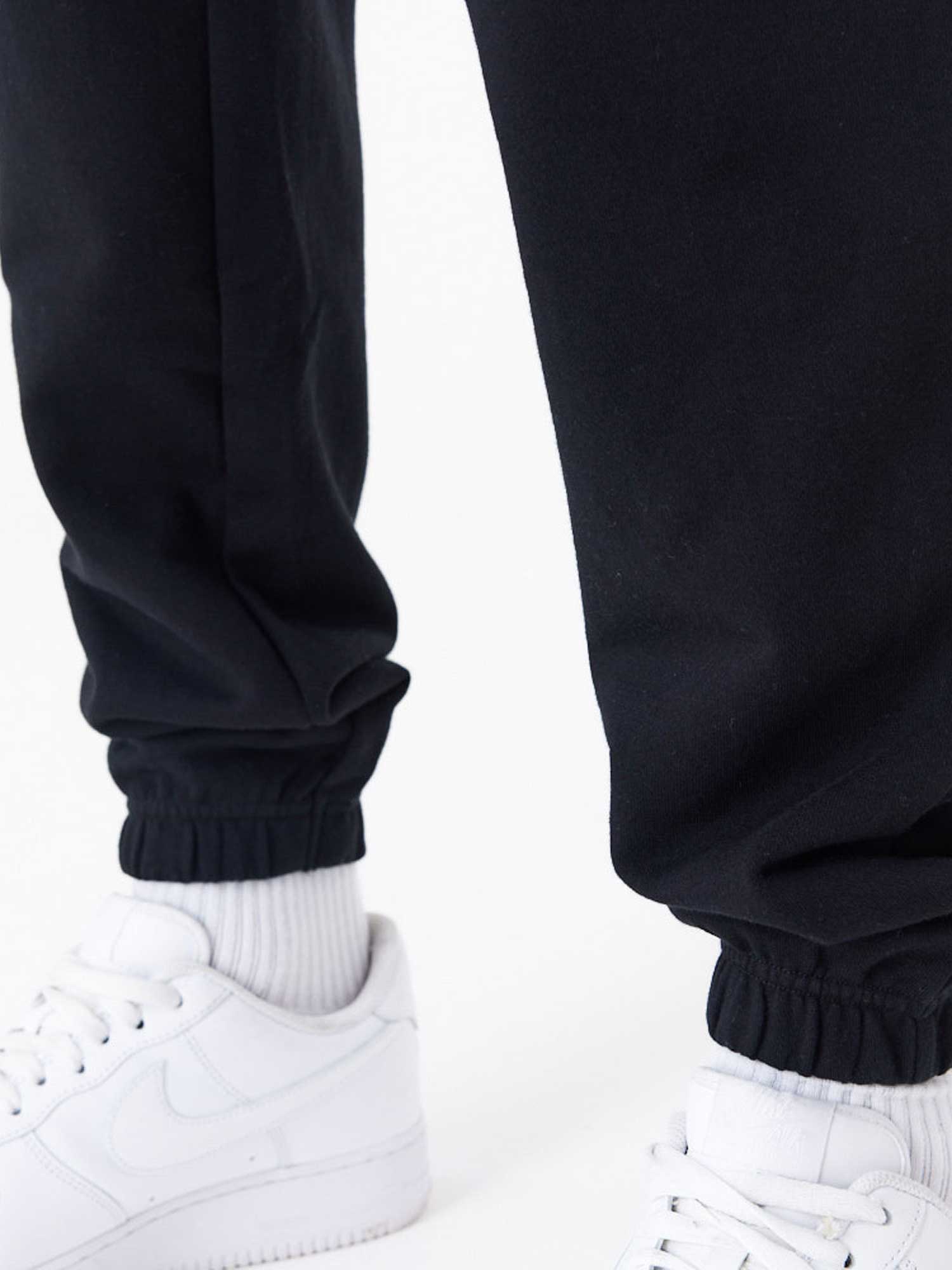 NEW ERA Спортно долнище NBA SCRIPT RELAXED JOGGER CHIBUL