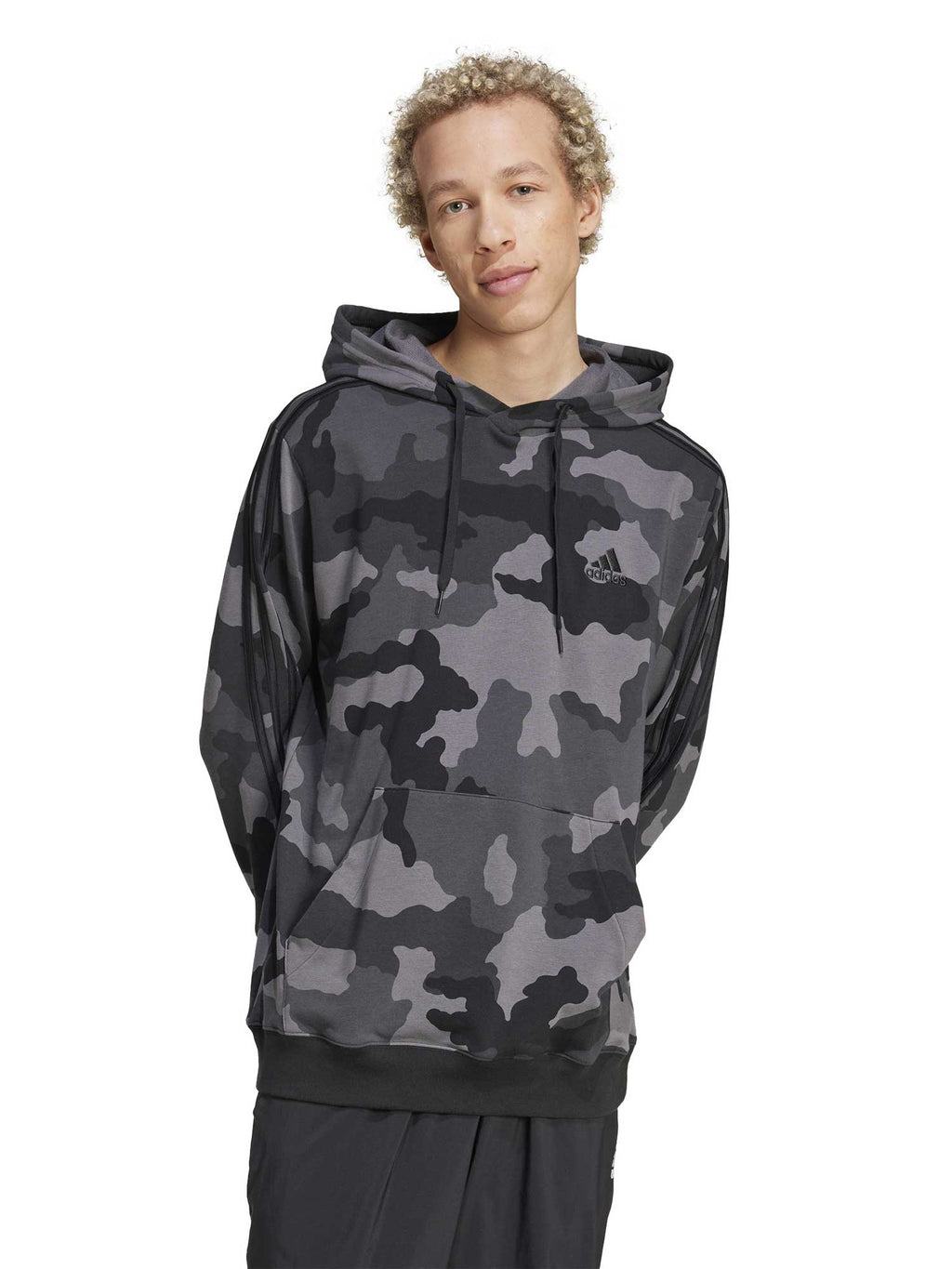 ADIDAS SPORTSWEAR Суитшърт Seasonal Essentials Camouflage Hoodie
