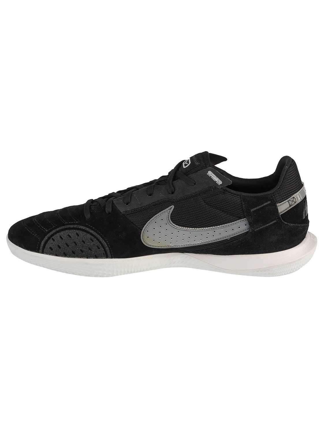 NIKE Обувки STREETGATO