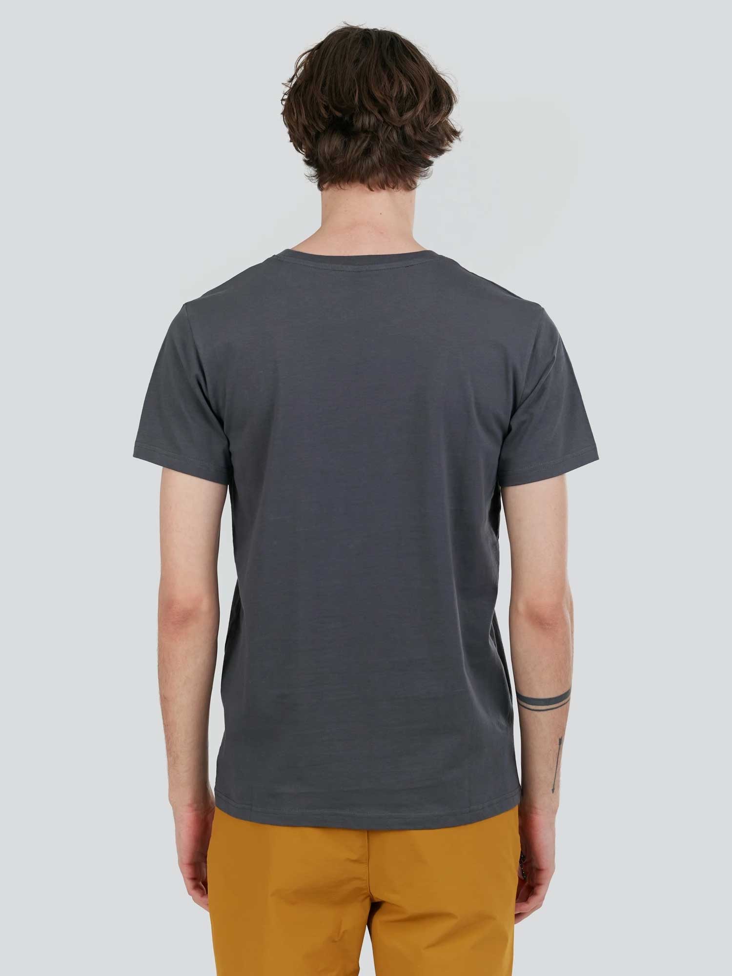 FUNDANGO Тениска Mountain Graphic-T