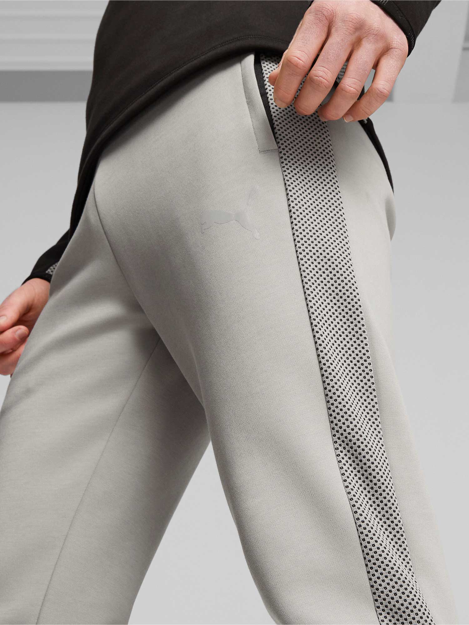 PUMA Спортно долнище EVOSTRIPE Pants DK