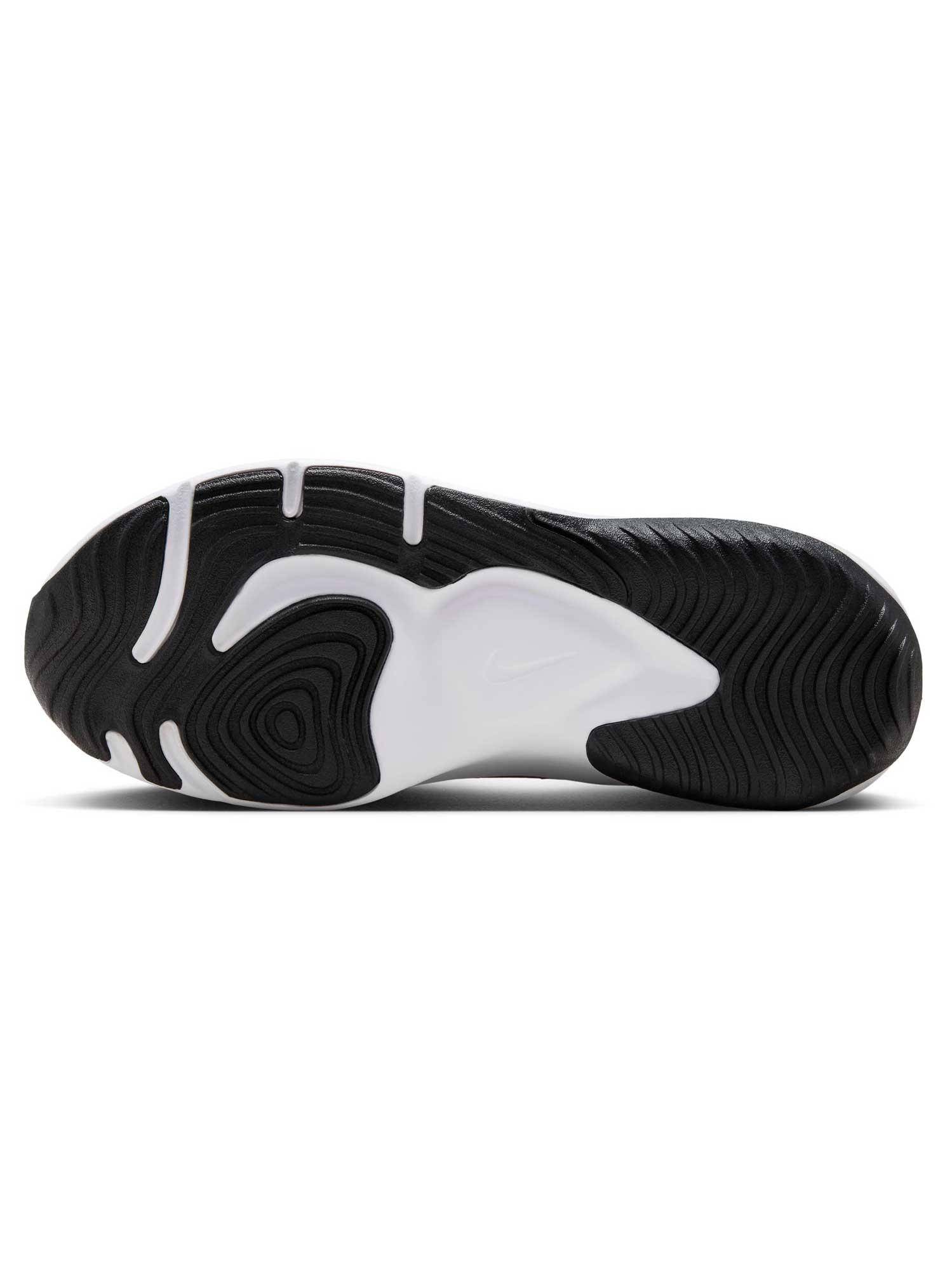 NIKE Обувки W LEGEND ESSENTIAL 3 NN