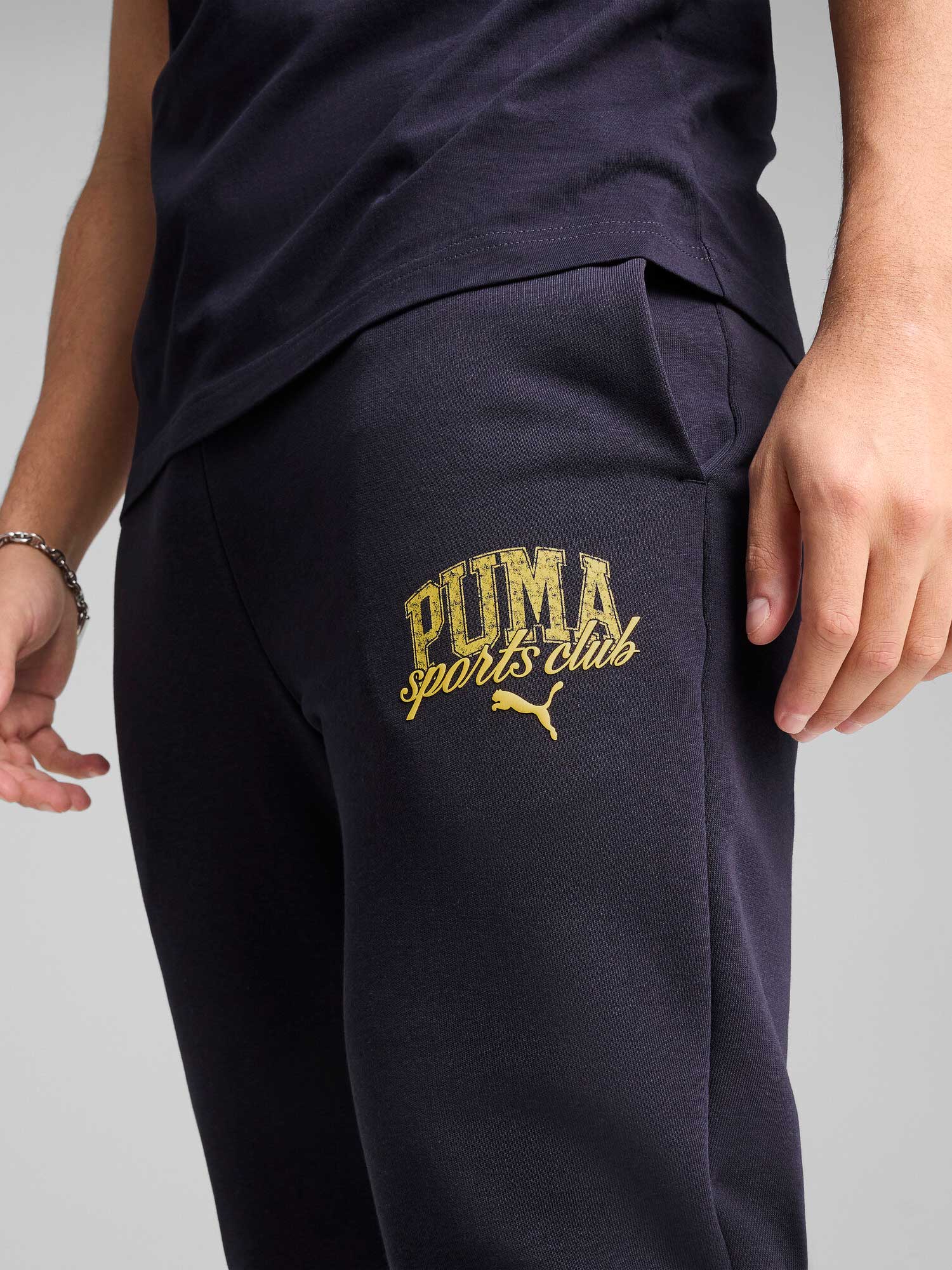 PUMA Спортно долнище SQUAD Sweatpants TR cl