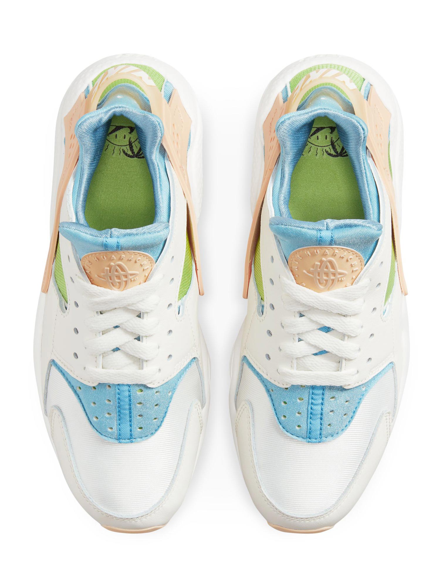 NIKE Обувки W AIR HUARACHE SE