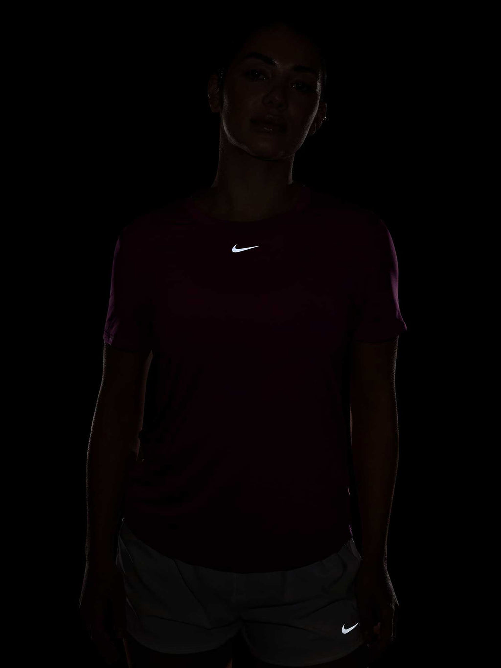 NIKE Тениска W NK ONE CLASSIC DF SS TOP