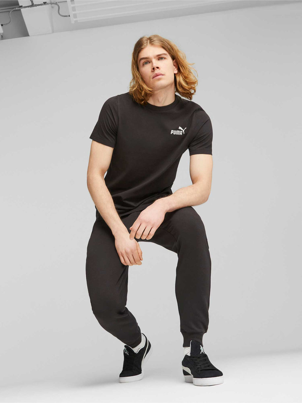 PUMA Спортно долнище ESS ELEVATED Sweatpants TR cl