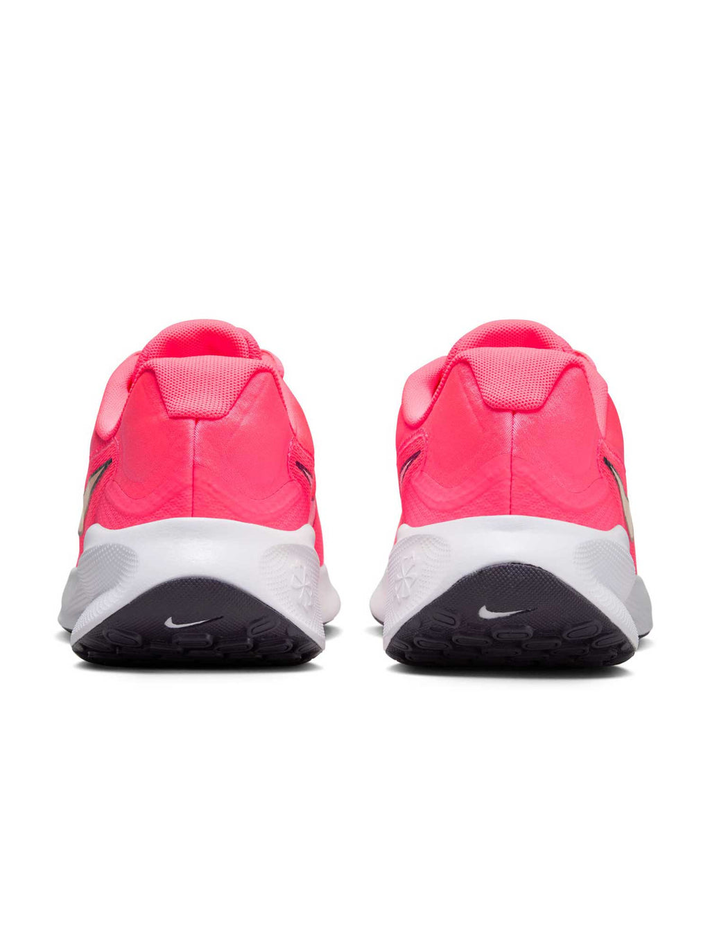NIKE Обувки W REVOLUTION 7