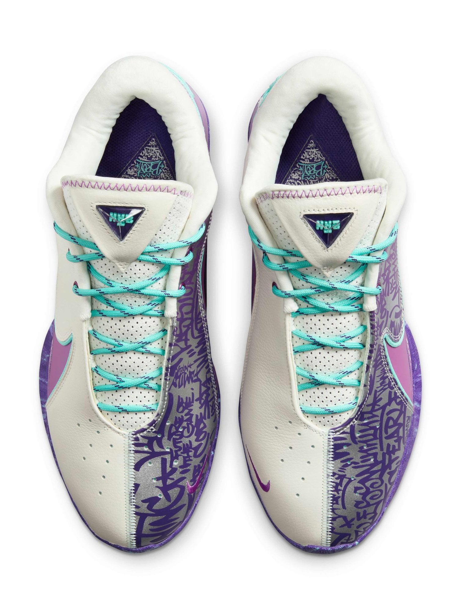 NIKE Обувки LEBRON XXII