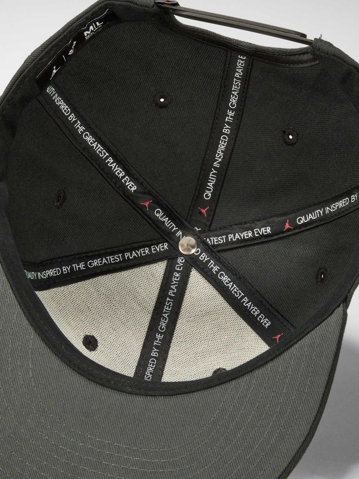 JORDAN Шапка U J PRO CAP S FB JUMPMAN