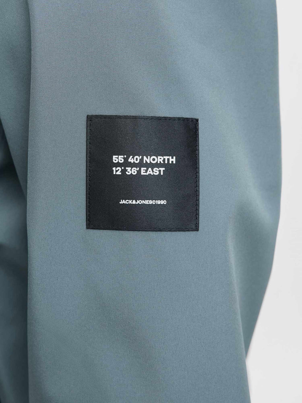 JACK & JONES Яке JJEBASIC SOFTSHELL HOOD NOOS