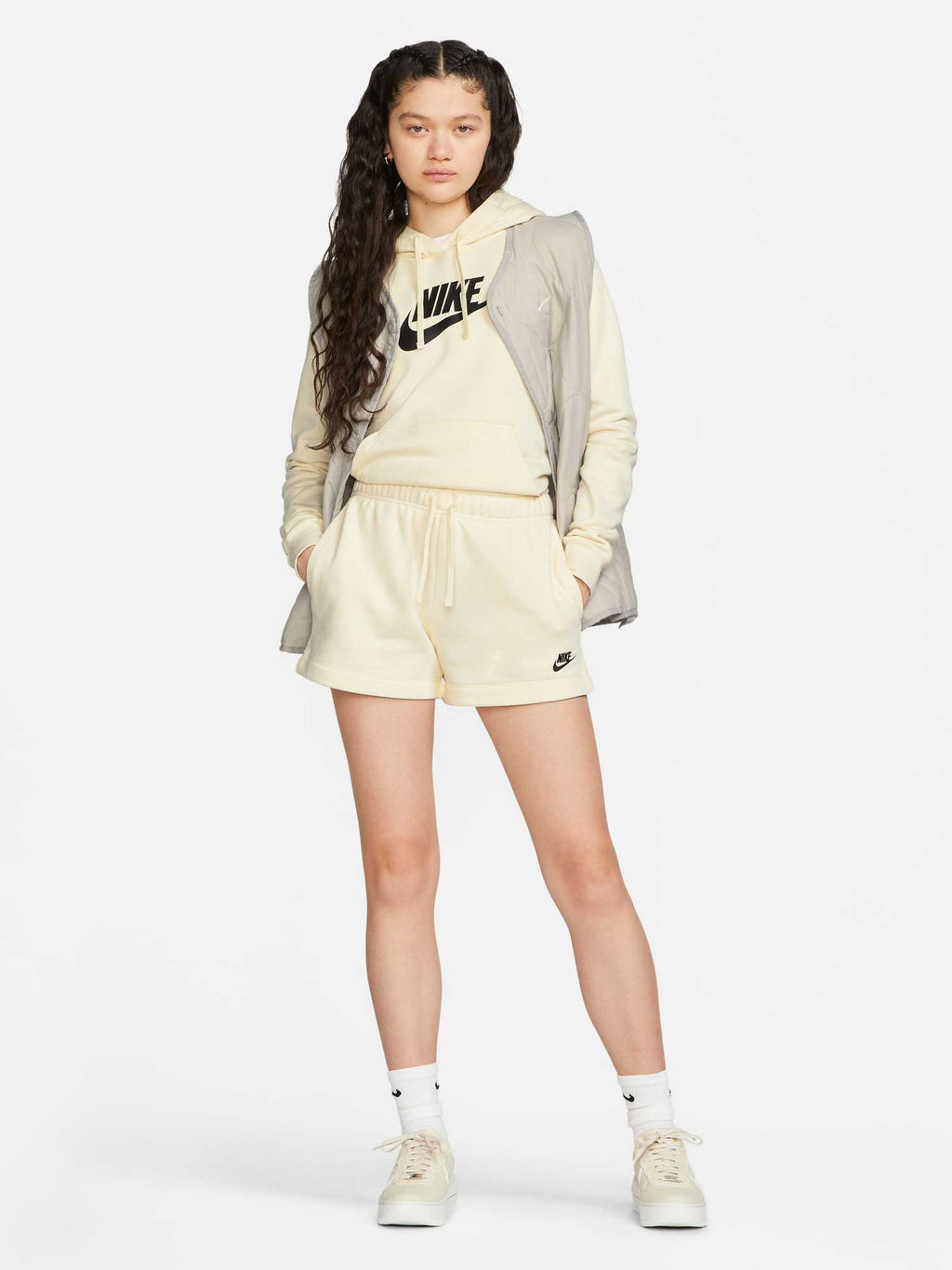 NIKE Къси панталони W NSW CLUB FLC MR