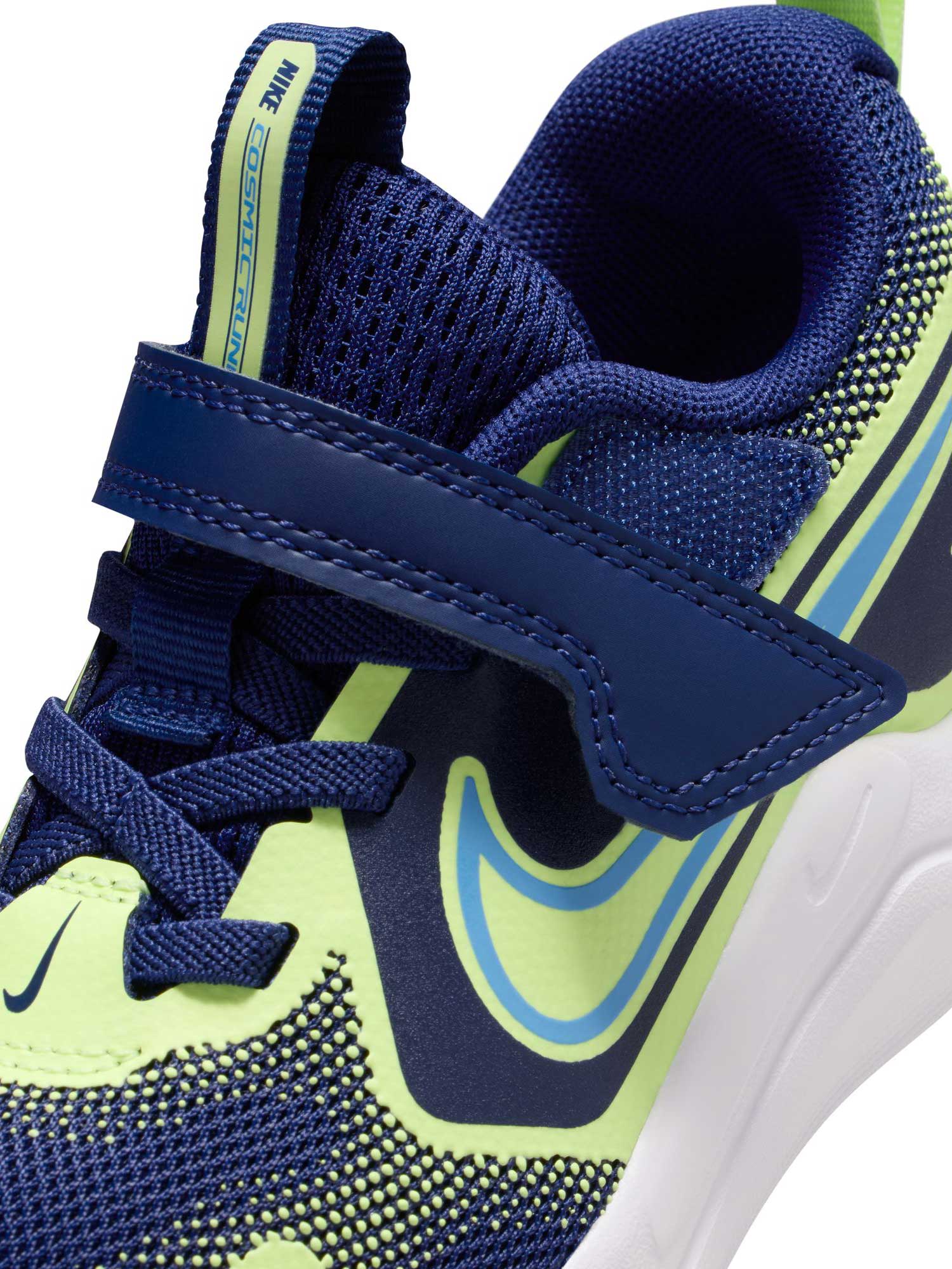 NIKE Обувки COSMIC RUNNER PSV
