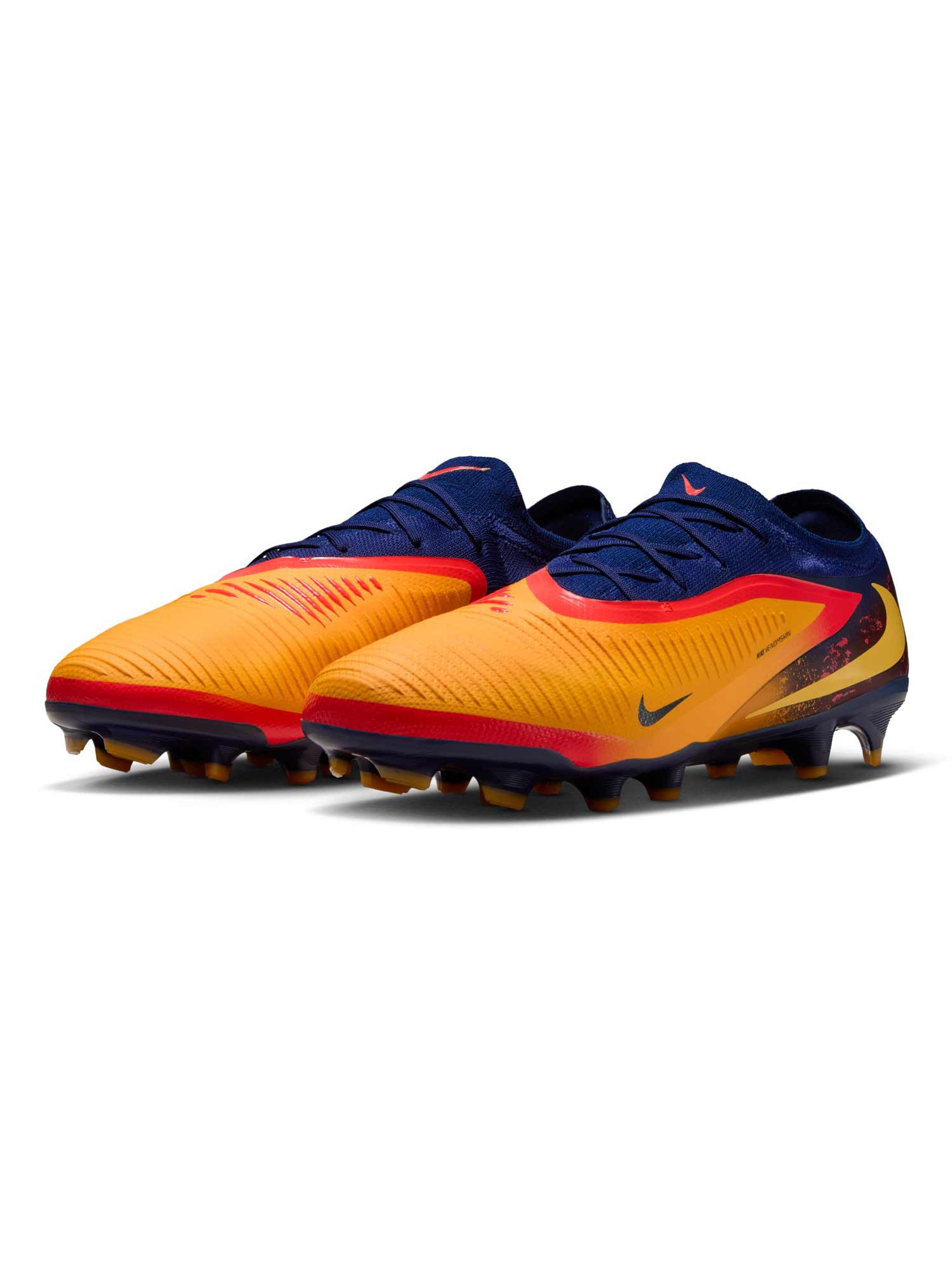 NIKE Обувки PHANTOM 6 LOW PRO FG Erling Haaland