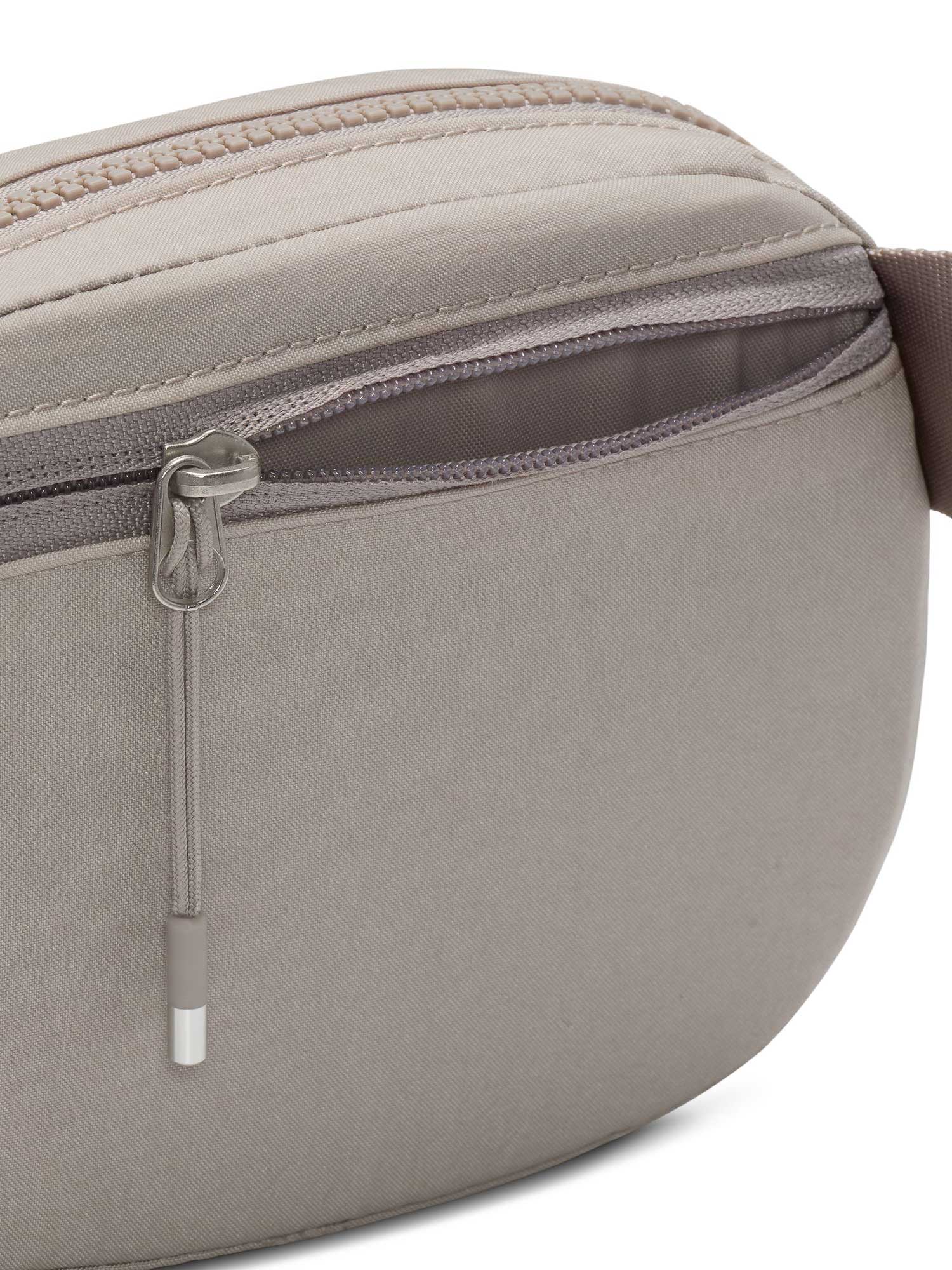 NIKE Чанта NK AURA WAISTPACK