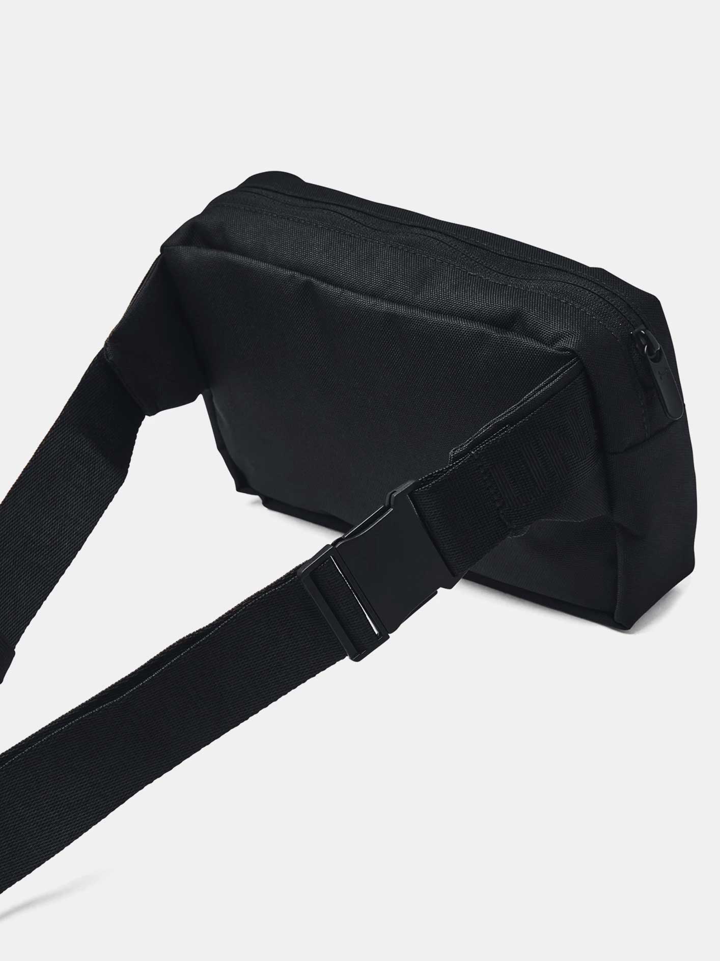 UNDER ARMOUR Чанта UA Loudon Lite WB Xbody