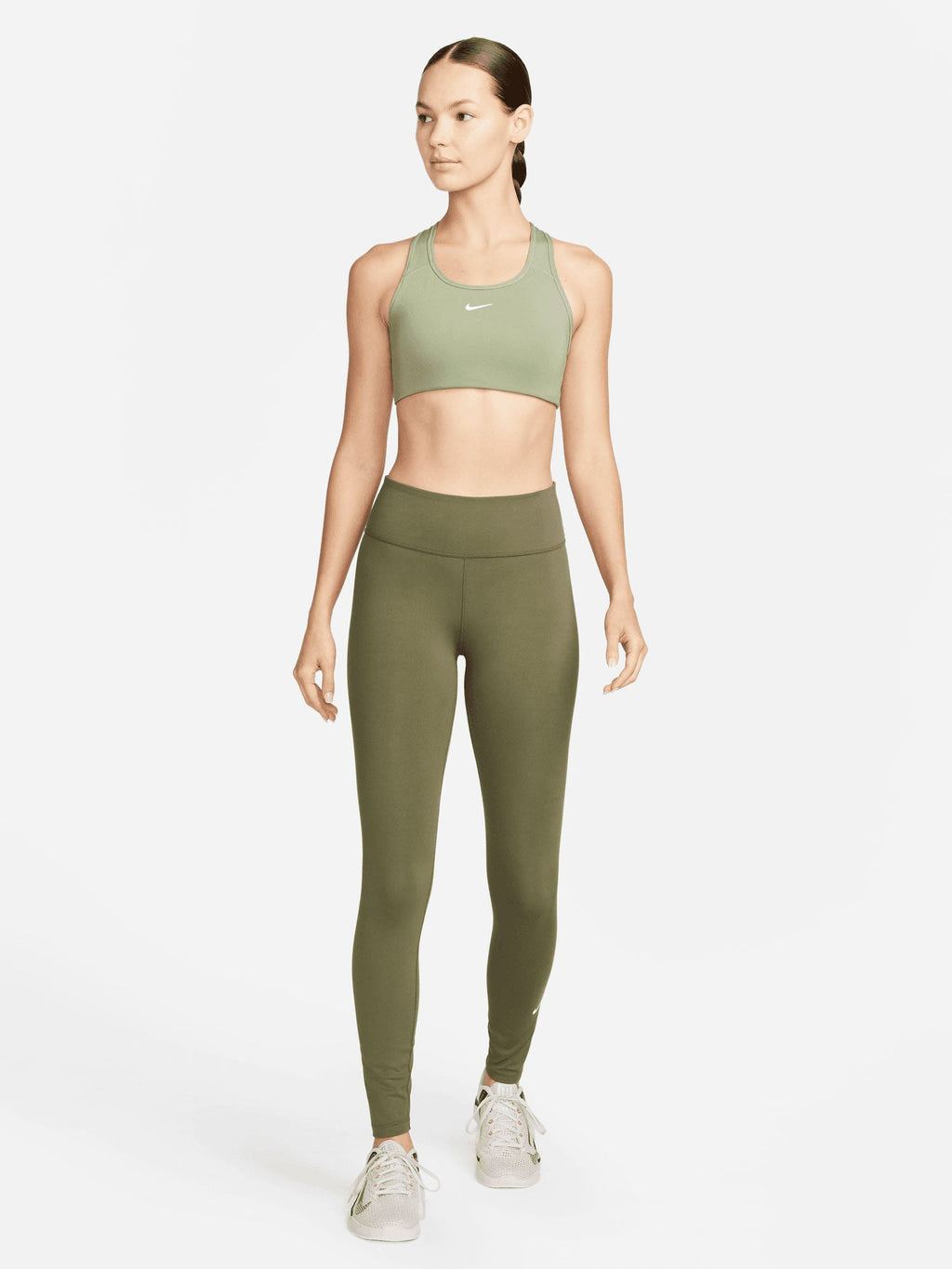 NIKE Спортен сутиен W DF SWSH 1PP BRA