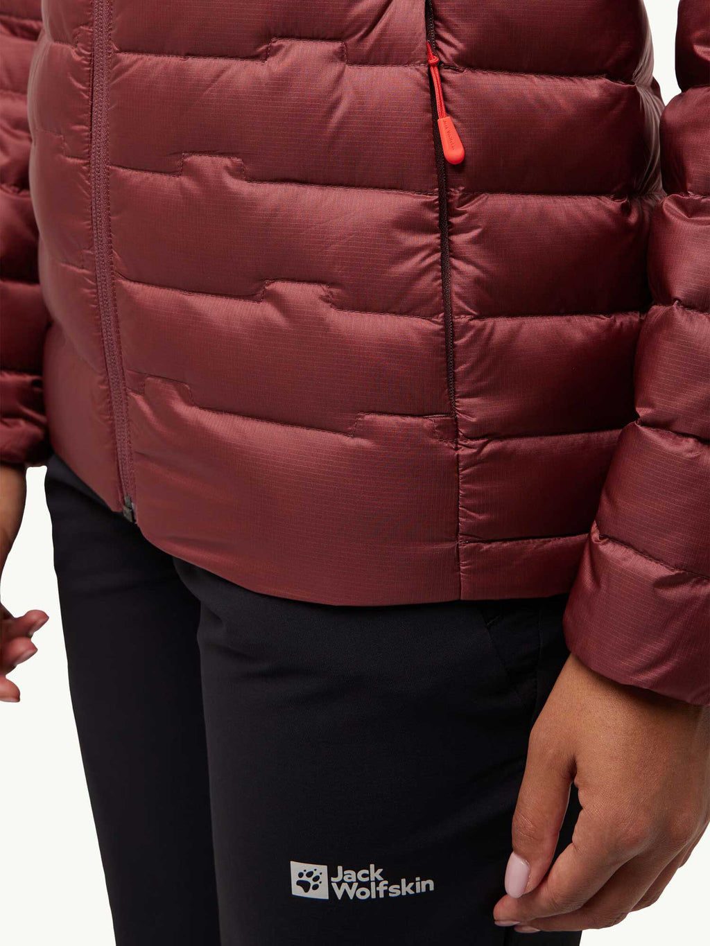 JACK WOLFSKIN Яке PASSAMANI DOWN HOODY W RDS