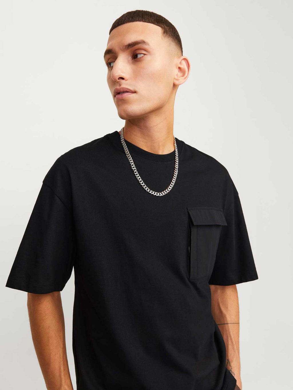 JACK & JONES Тениска JCOARCH POCKET TEE SS CREW NECK LN