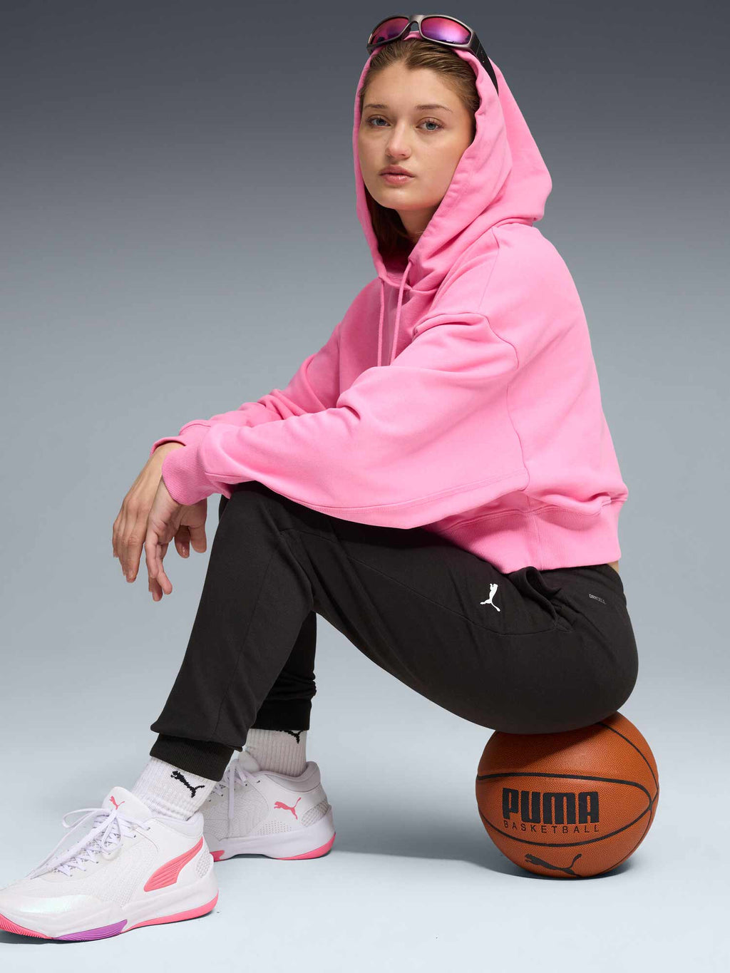 PUMA Суитшърт Pivot Hoodie WMN