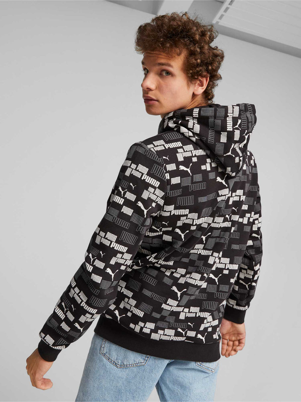 PUMA Суитшърт ESS+ LOGO LAB AOP Hoodie FL