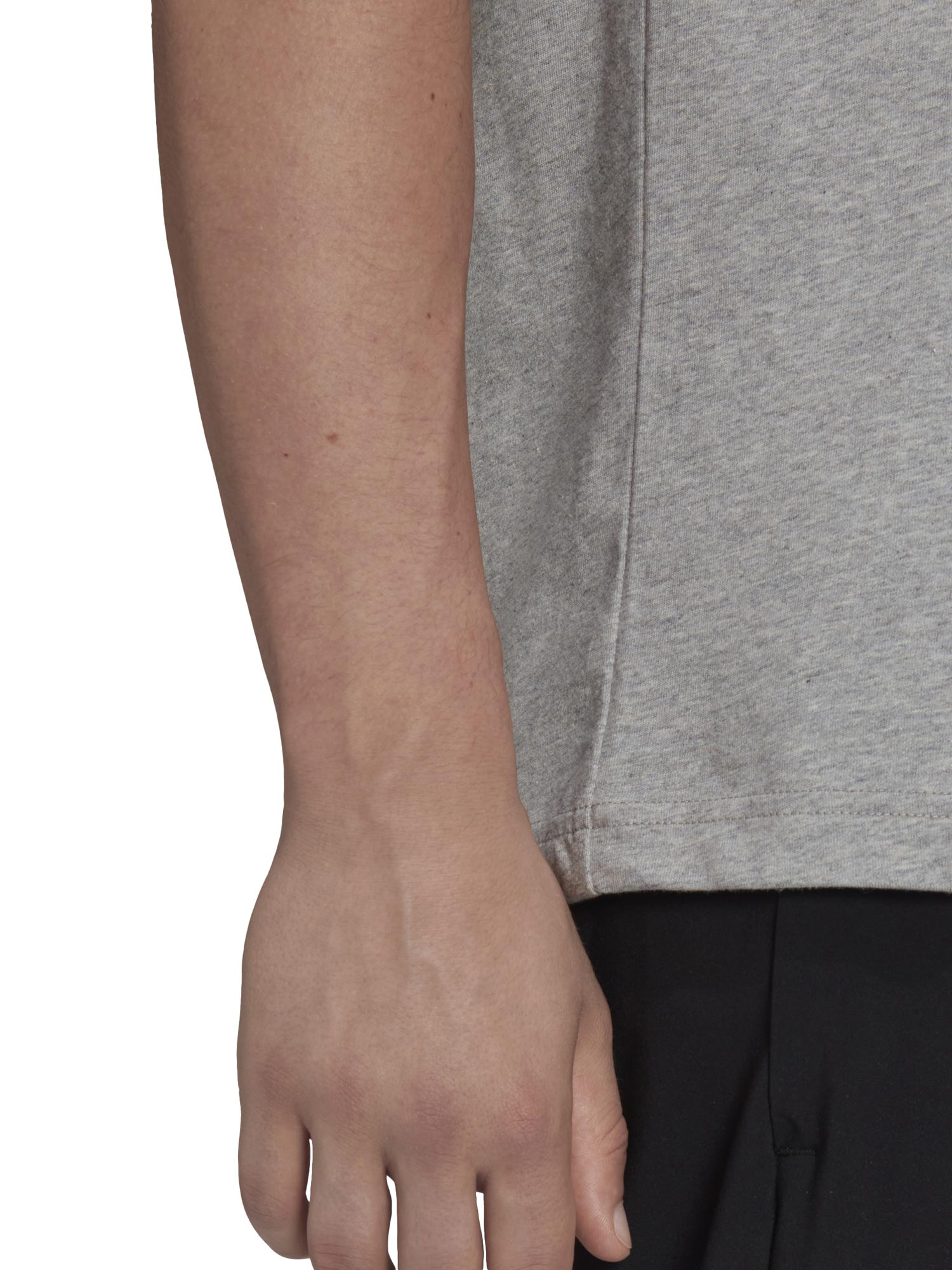 ADIDAS SPORTSWEAR Тениска Essentials Brandlove Single