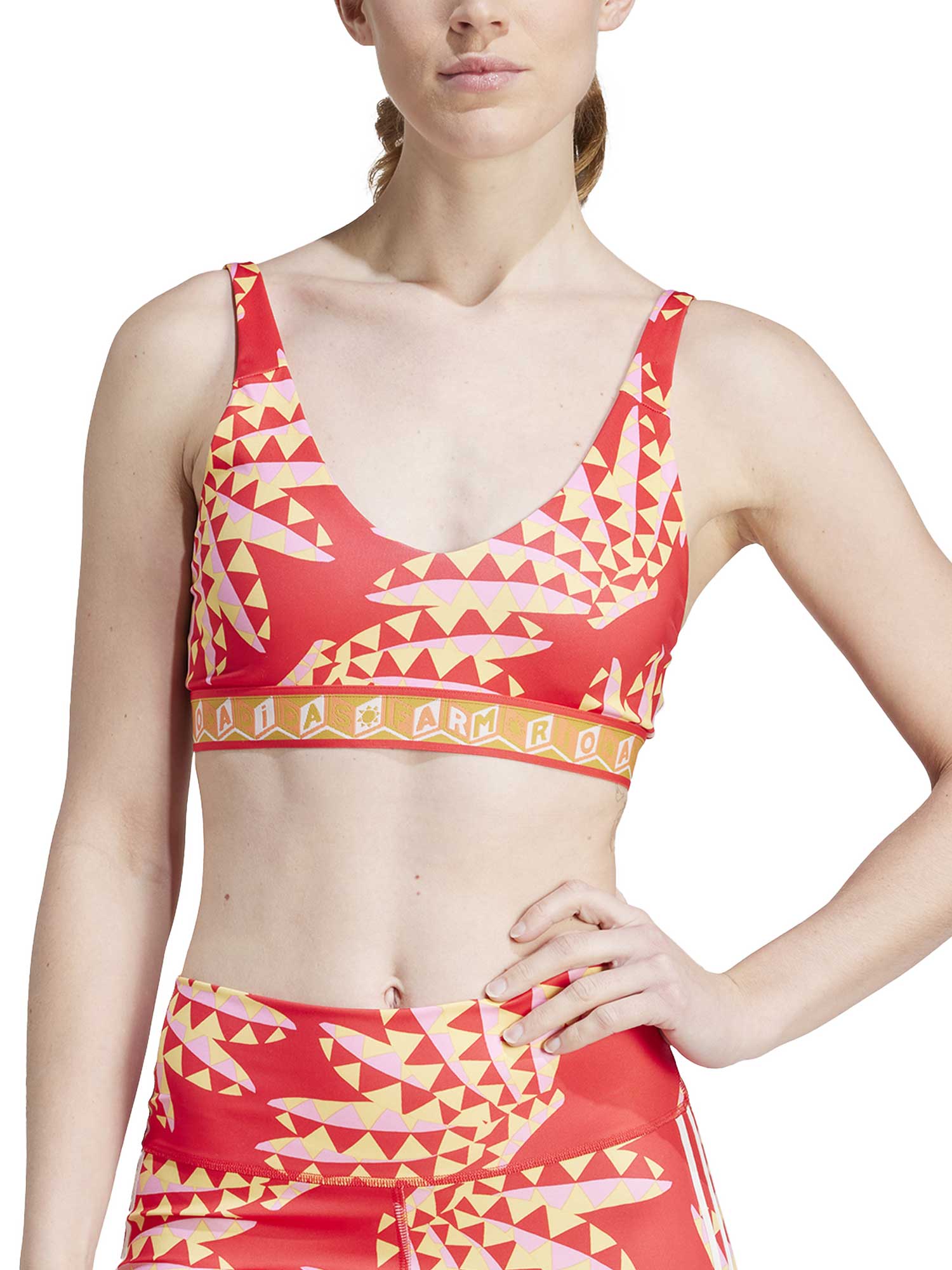 ADIDAS PERFORMANCE Спортен сутиен x FARM MEDIUM SUPPORT BRA
