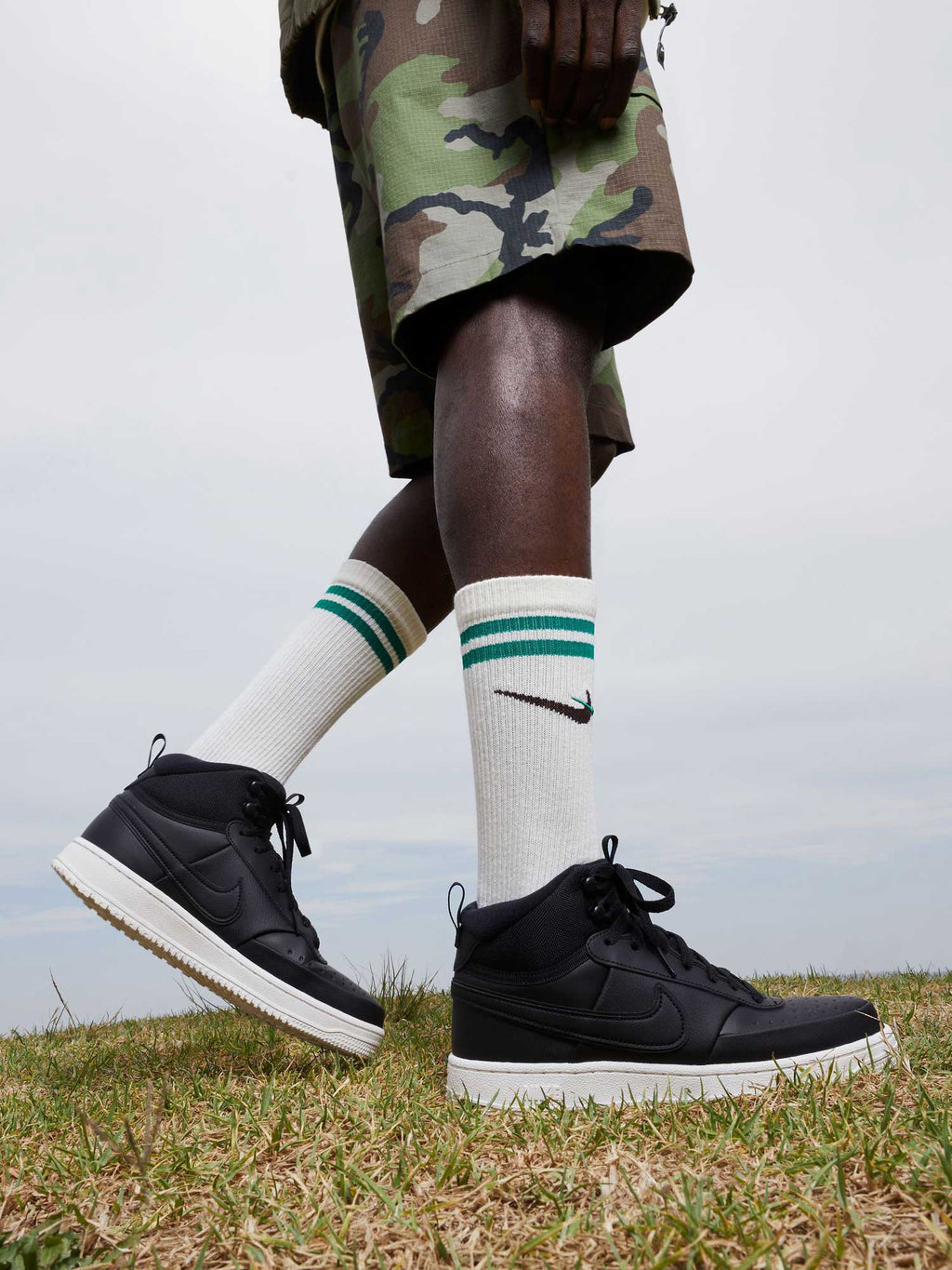 NIKE Обувки COURT VISION MID WNTR