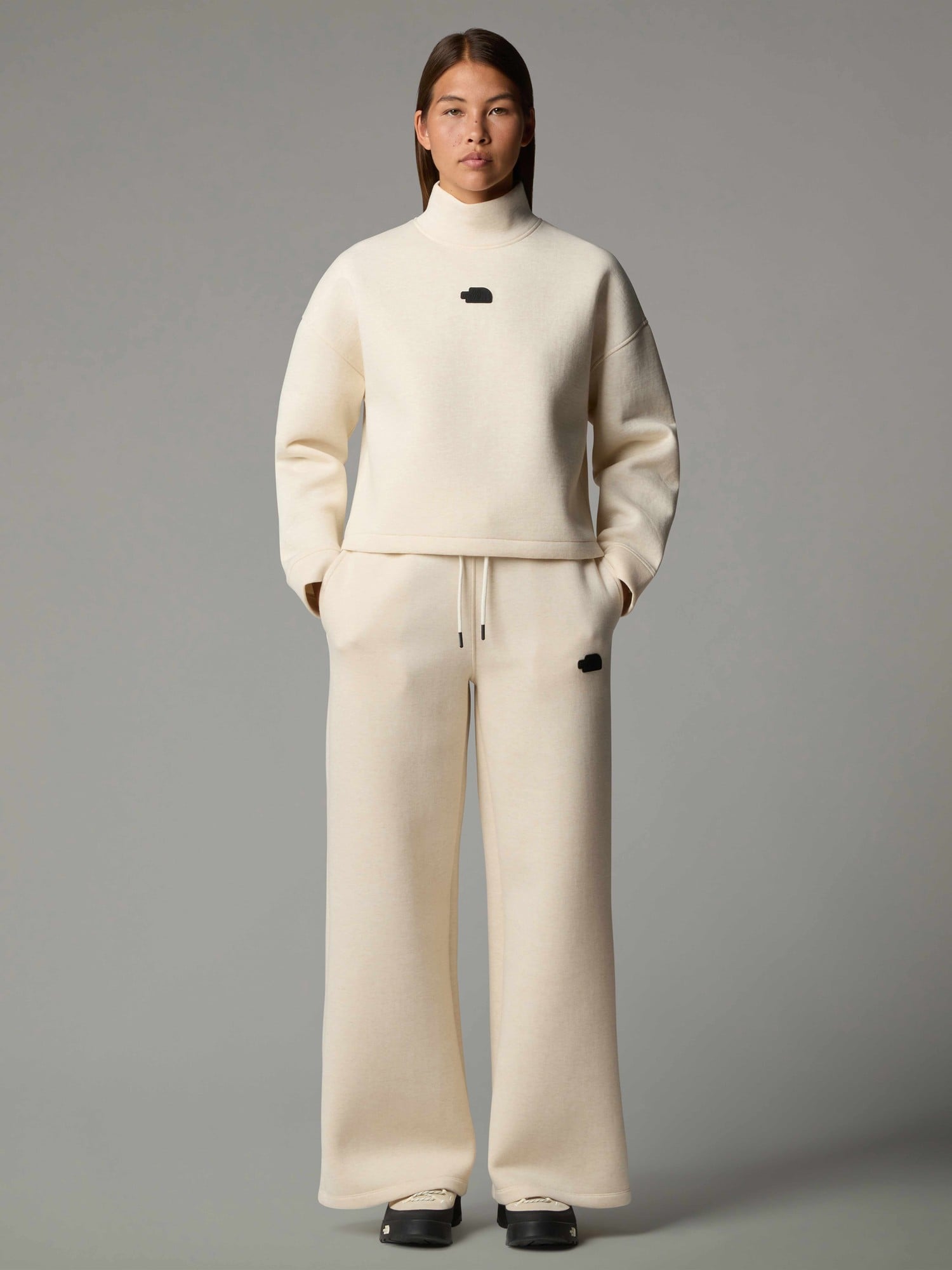 THE NORTH FACE Спортно долнище W WIDE LEG JOGGER