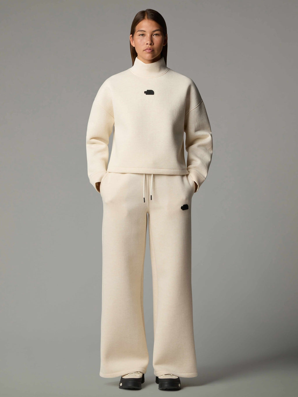 THE NORTH FACE Спортно долнище W WIDE LEG JOGGER