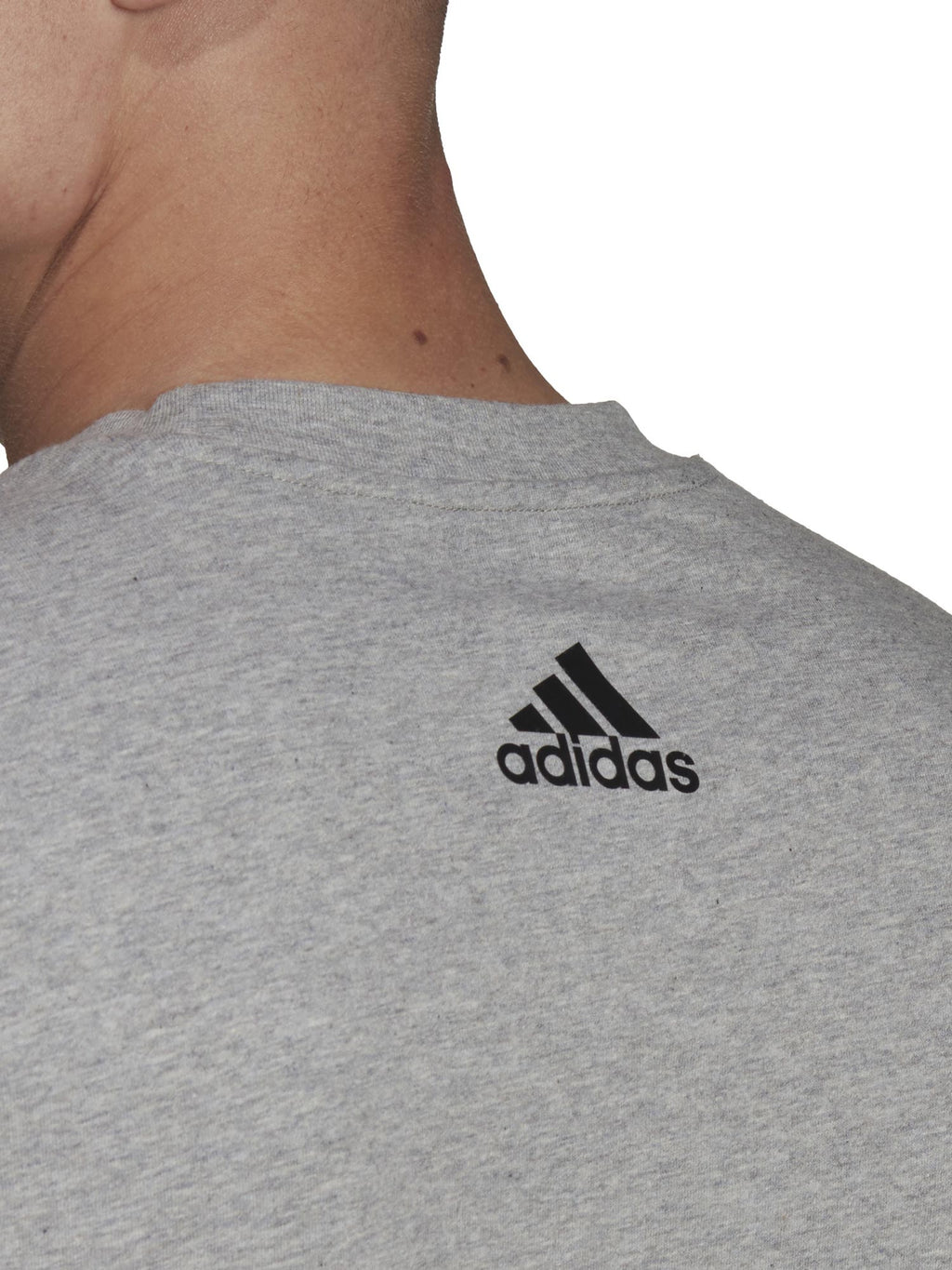 ADIDAS SPORTSWEAR Тениска Essentials Brandlove Single