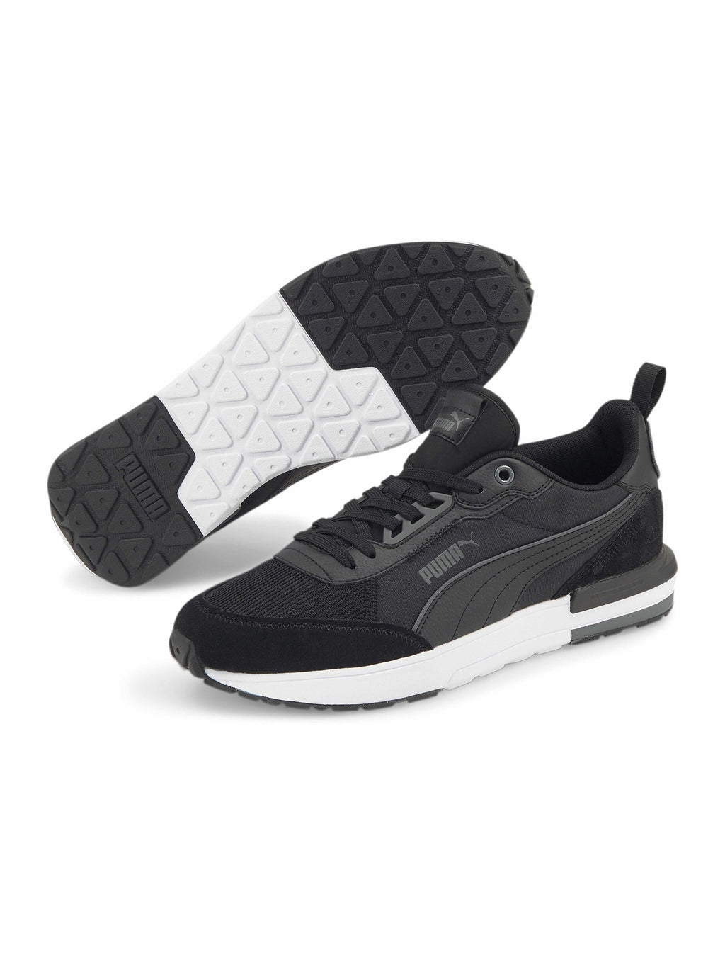 PUMA Обувки R22