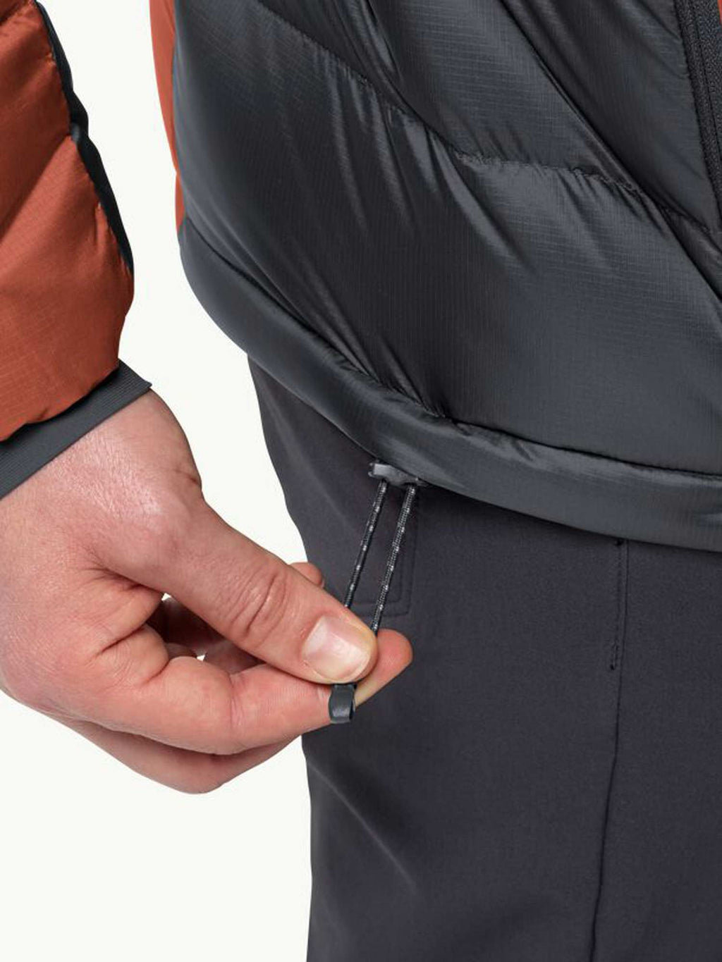 JACK WOLFSKIN Яке NEBELHORN DOWN HOODY M