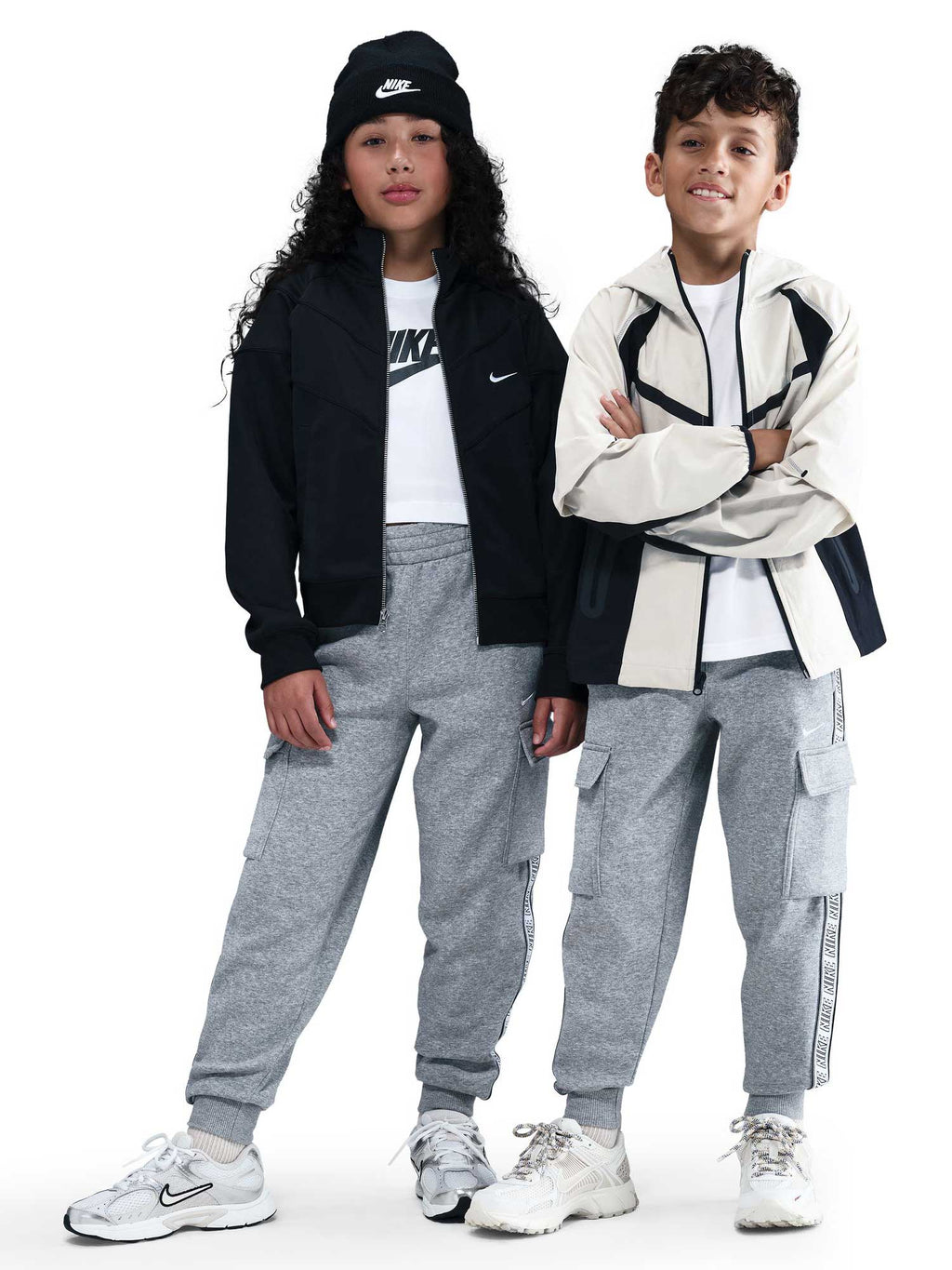 NIKE Спортно долнище K NSW CLUB+ FLC CRGO PNT