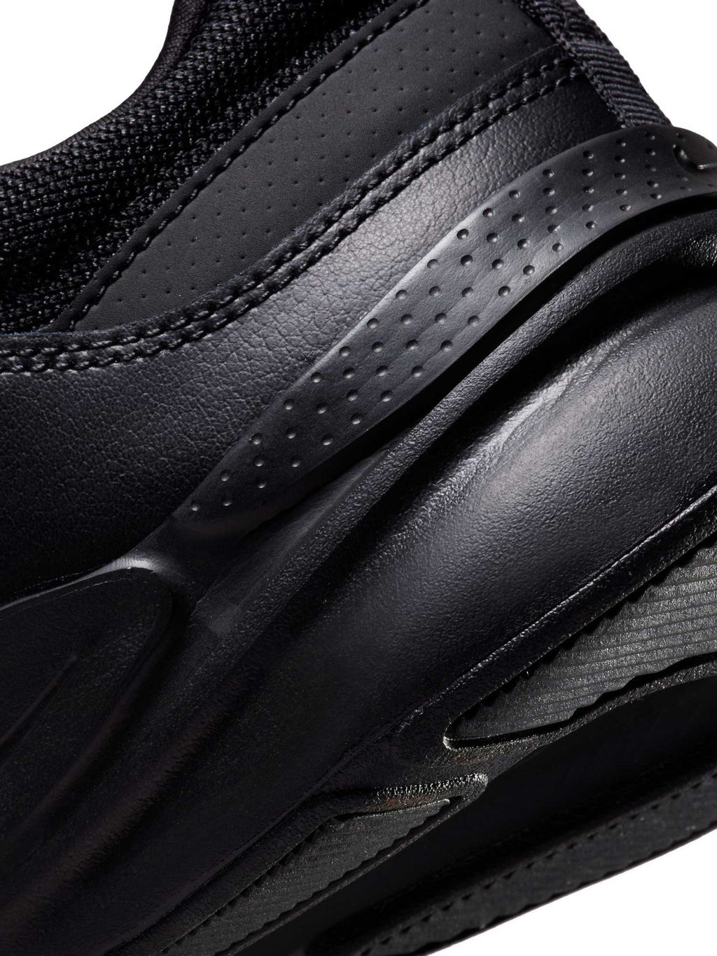 NIKE Обувки Defy All Day