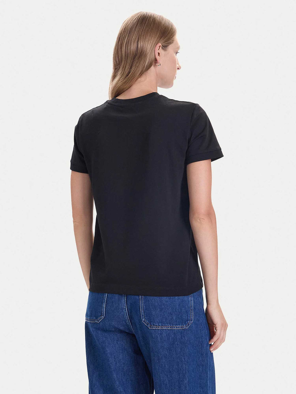 GUESS Тениска UNIQUE ATTITUDE SS T