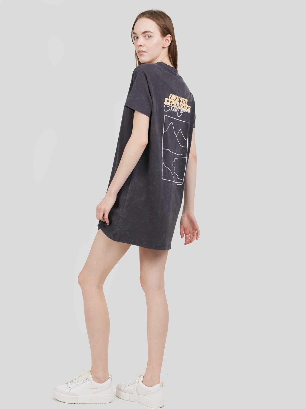 FUNDANGO Рокля Swell Tee