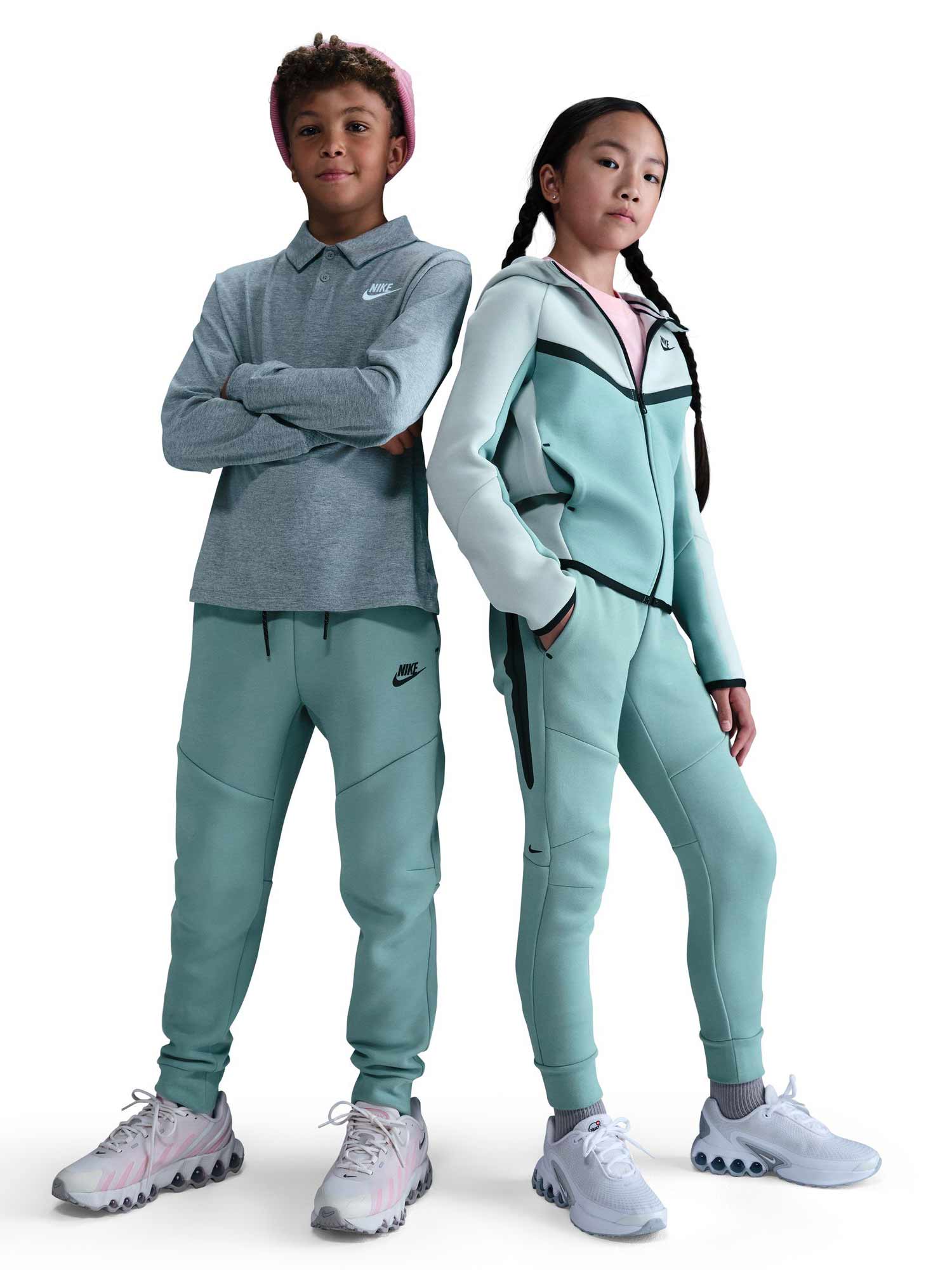 NIKE Спортно долнище B NSW TCH FLC JGGR - PD
