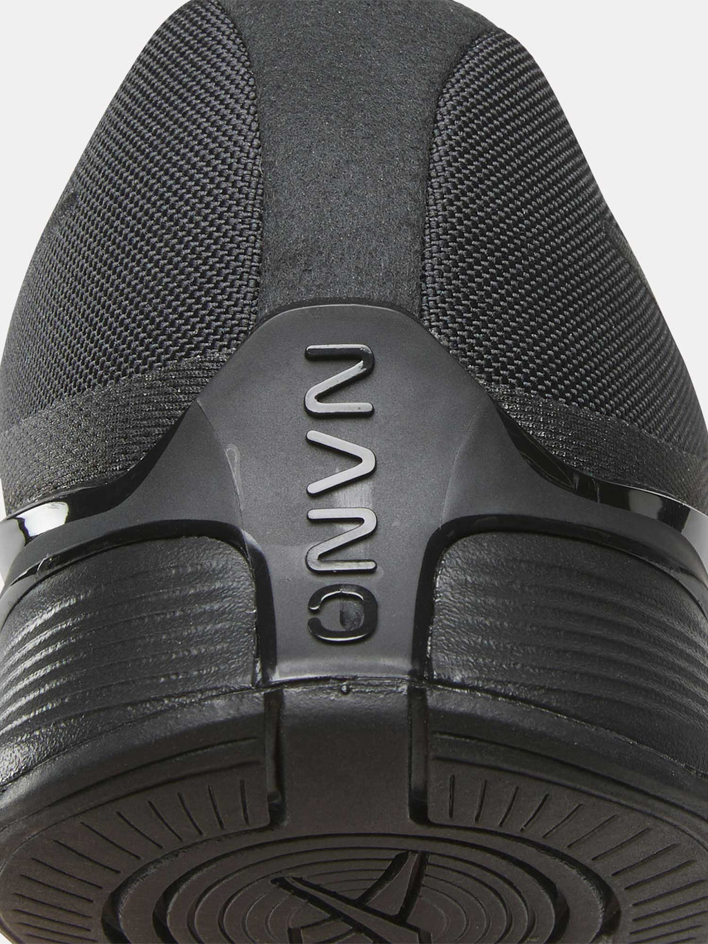 REEBOK Обувки NANO X4