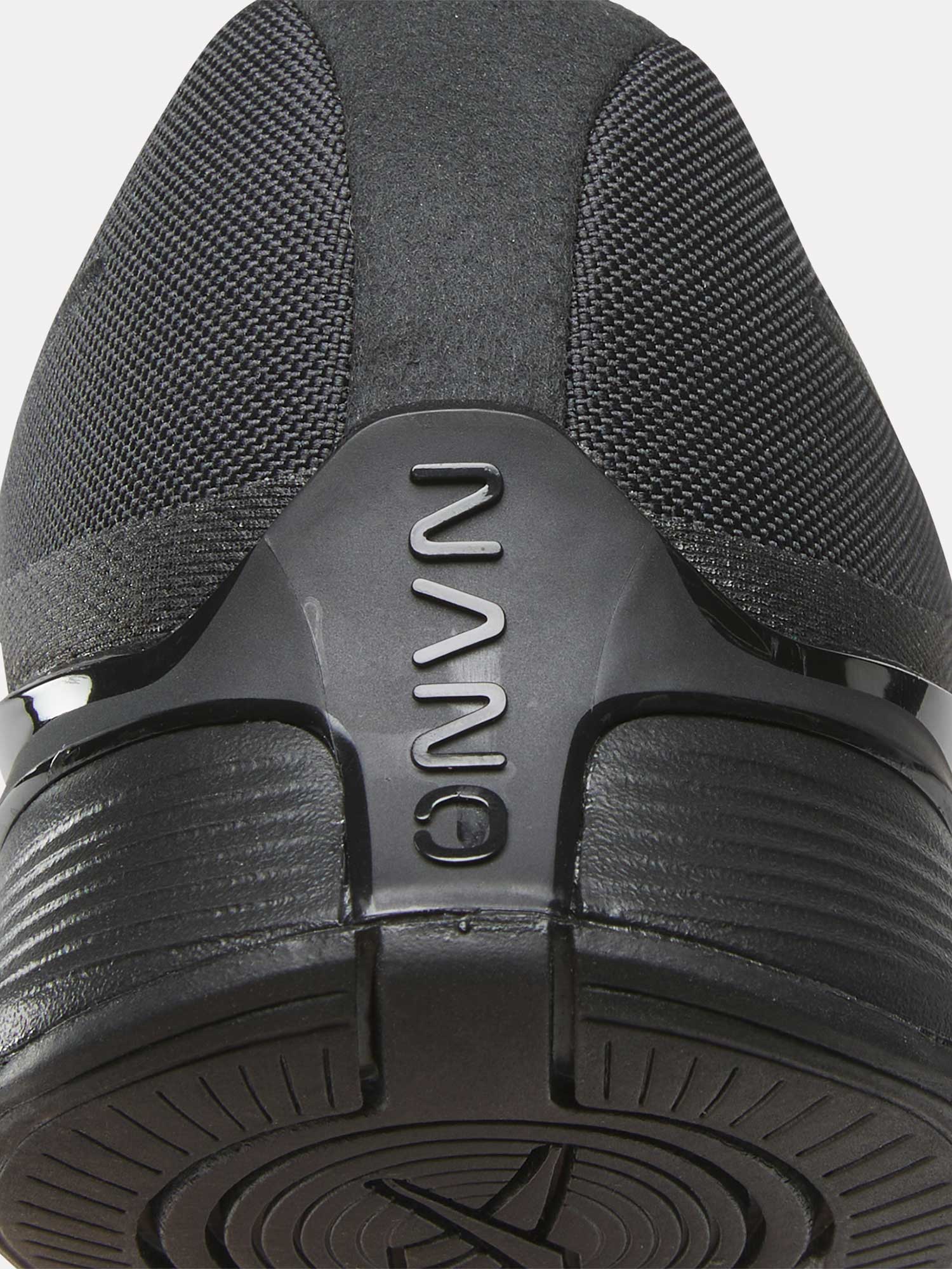 REEBOK Обувки NANO X4