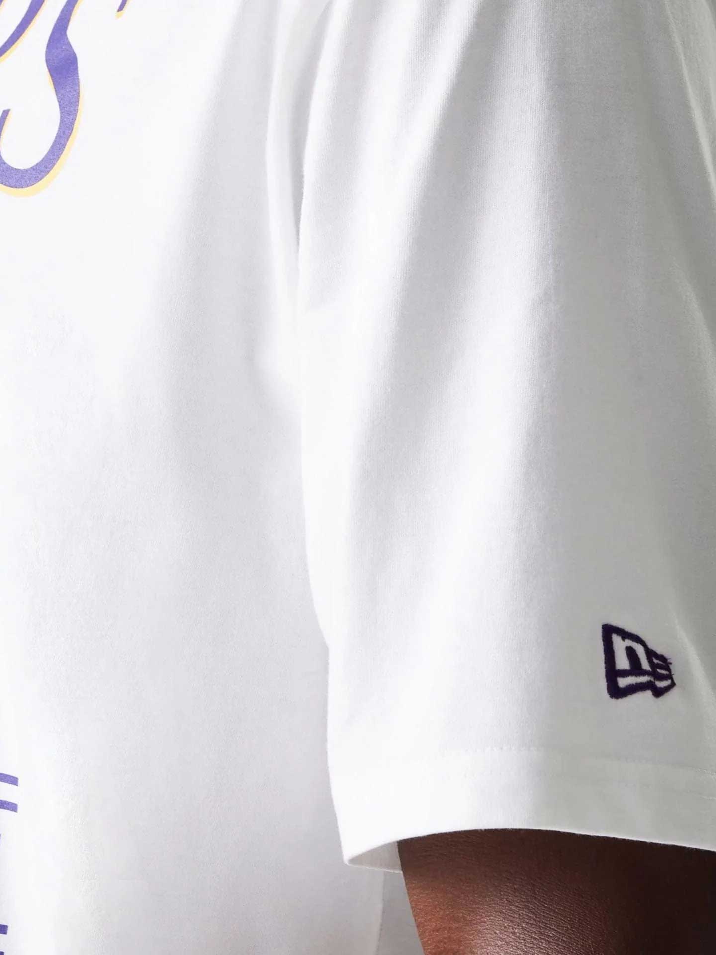 NEW ERA Тениска NBA TEAM GRAPHIC OS TEE LOSLAK